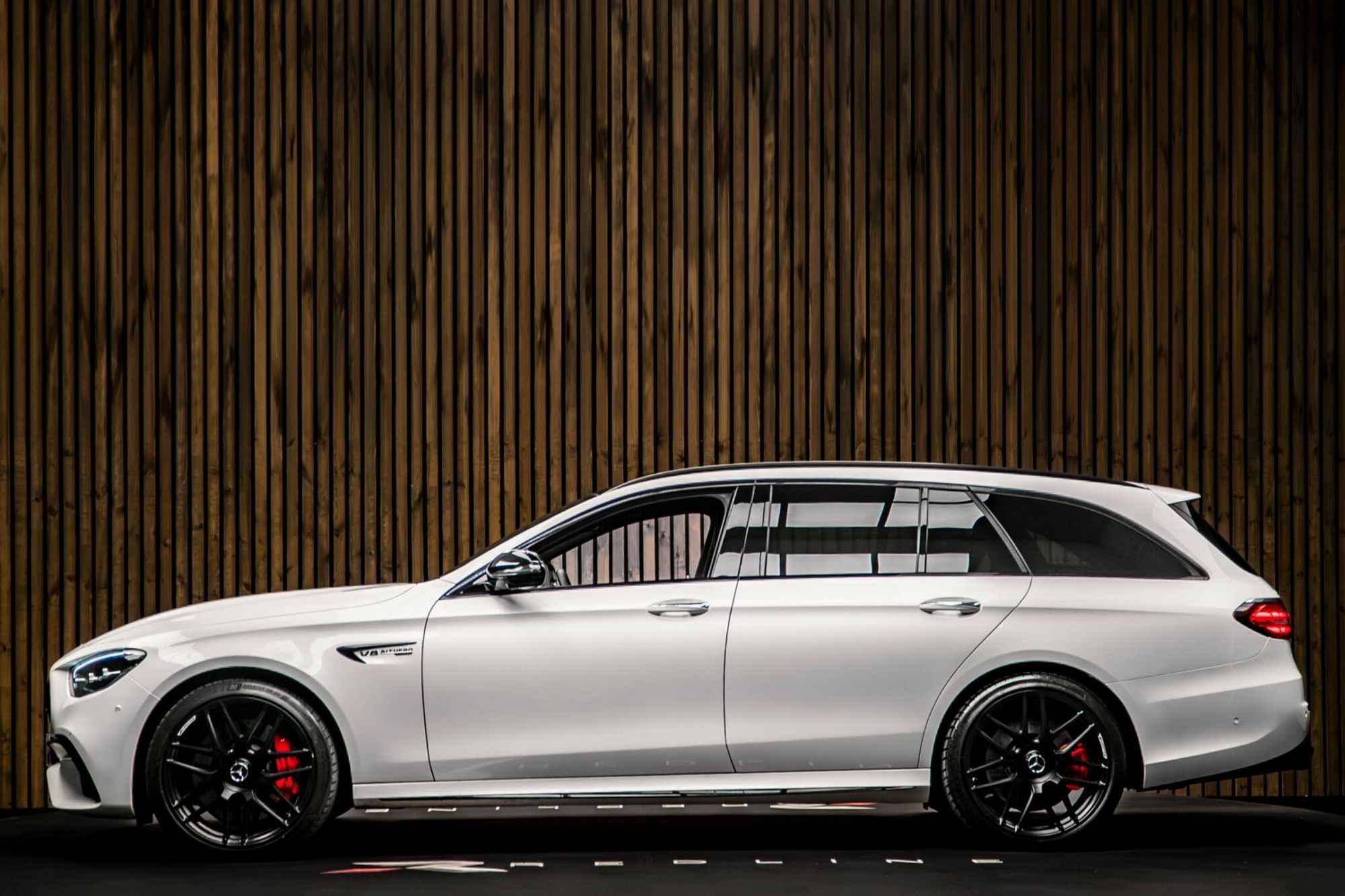 MERCEDES-BENZ E CLASS AMG ESTATE E63 S 4Matic+ Night Edition Prem+ 5dr TCT for sale UK - Slide 8