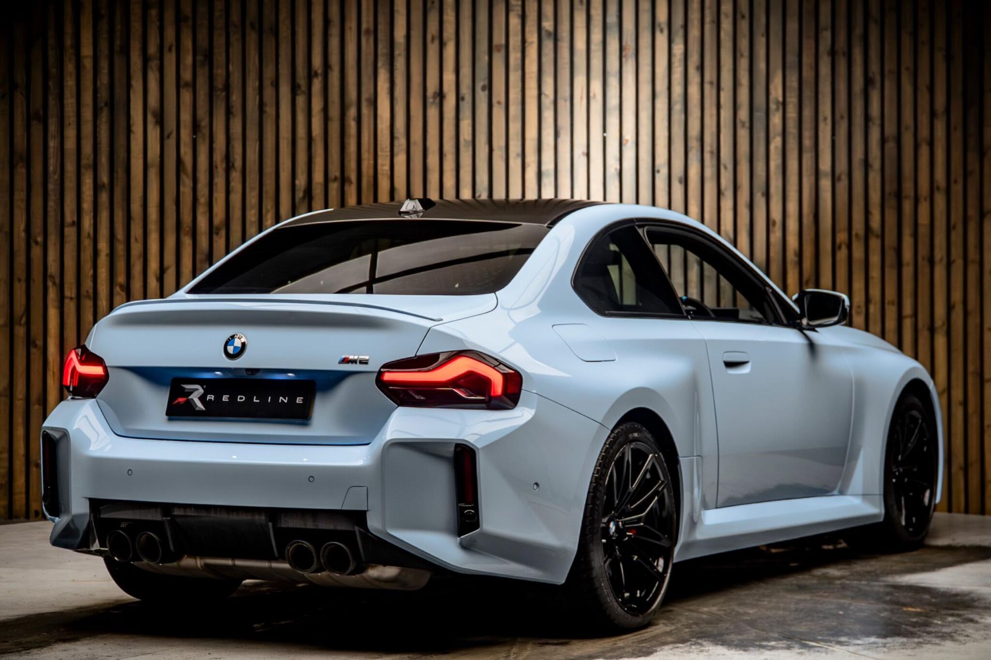 BMW M4 Coupe 3.0 Competition M xDrive 530 Steptronic 2 Door Auto for sale UK - Slide 4