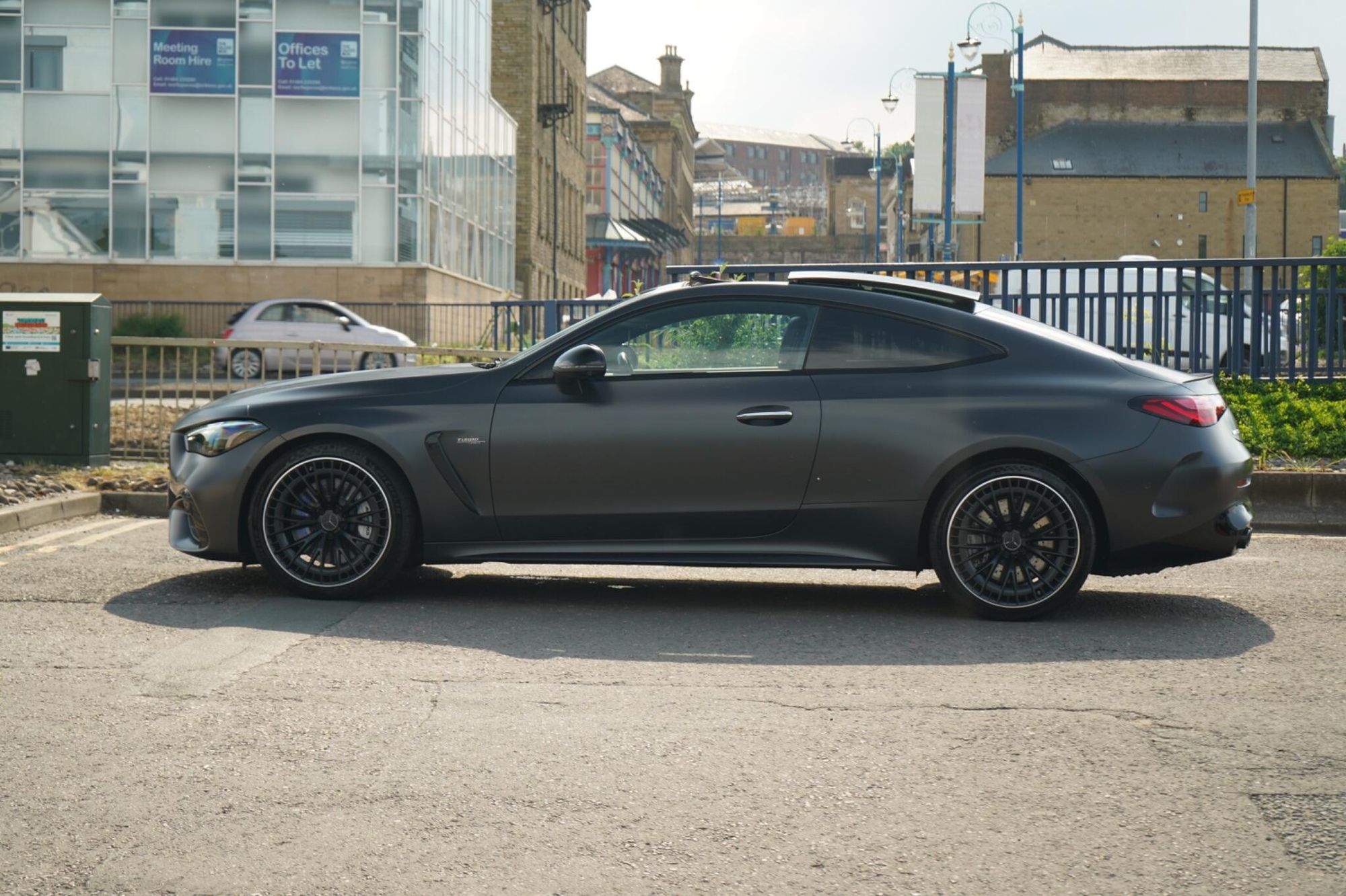 MERCEDES-BENZ CLE COUPE CLE 53 4Matic+ AMG Night Edn Prem + 2dr 9G-Tronic for sale UK - Slide 9
