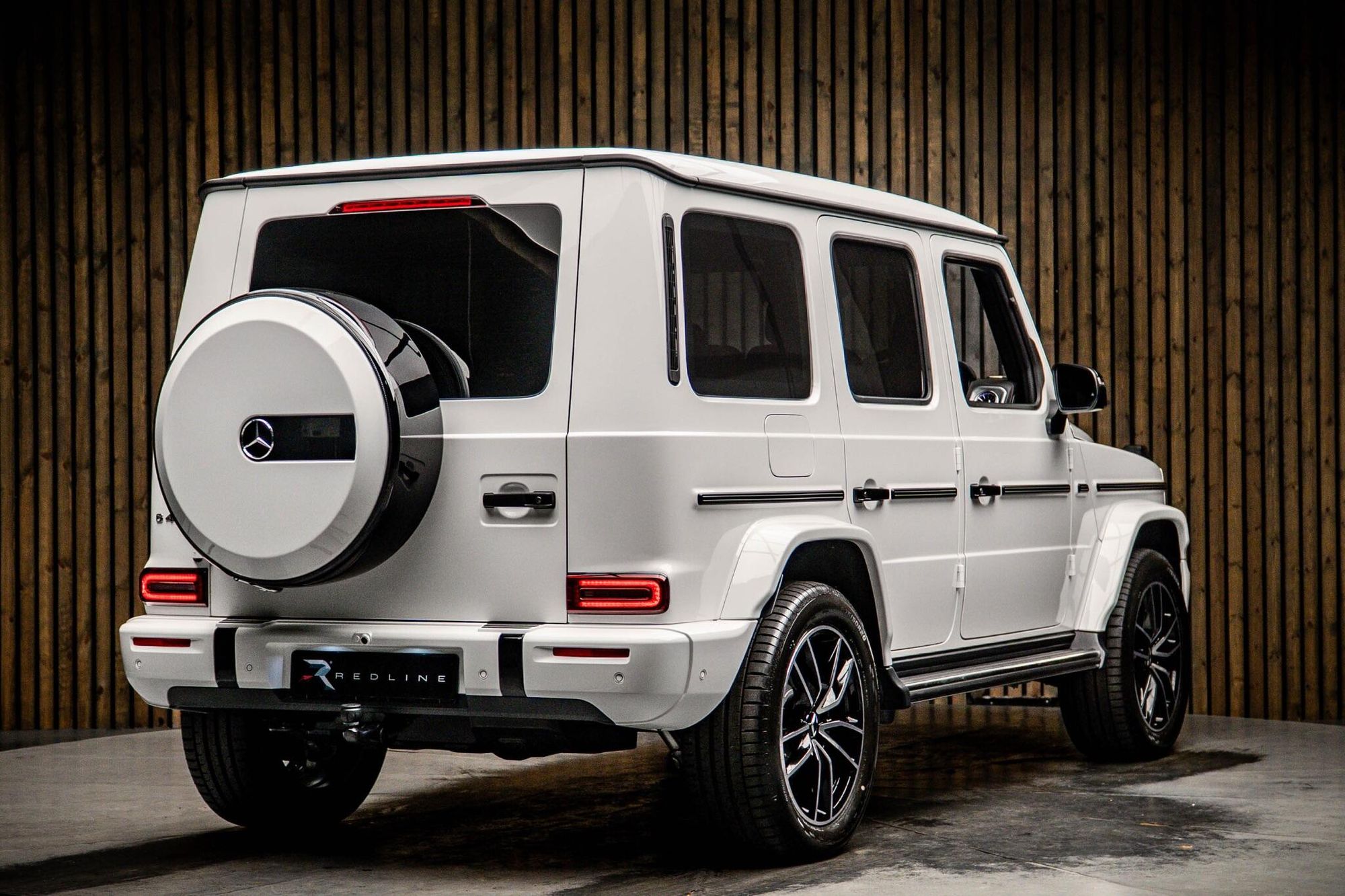 MERCEDES-BENZ G CLASS DIESEL STATION WAGON G450d AMG Line Premium Plus 5dr 9G-Tronic for sale UK - Slide 4