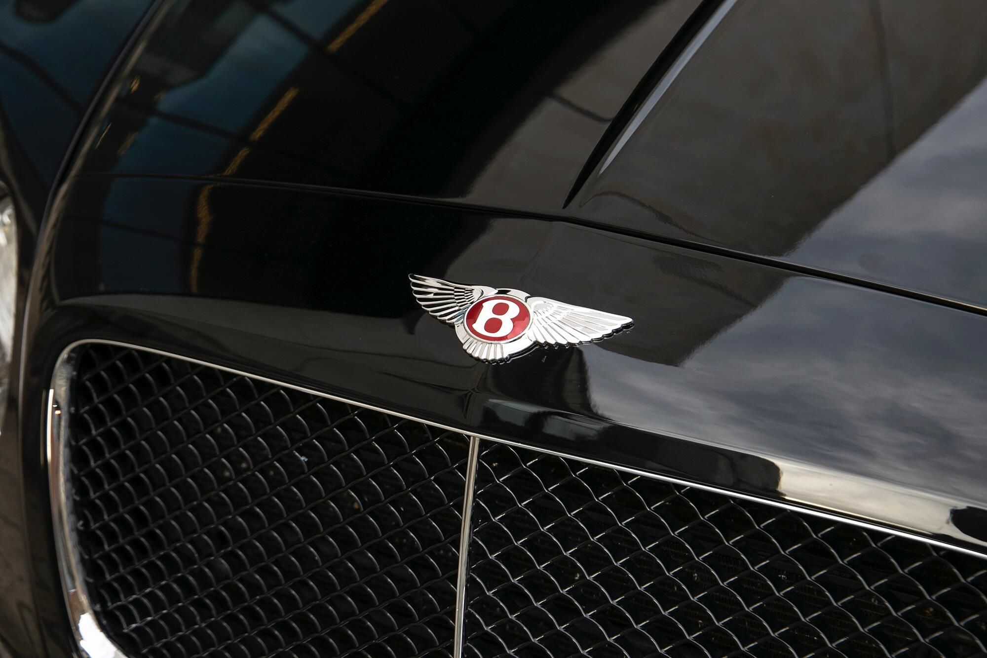 BENTLEY CONTINENTAL GTC CONVERTIBLE 4.0 V8 S 2dr Auto for sale UK - Slide 4