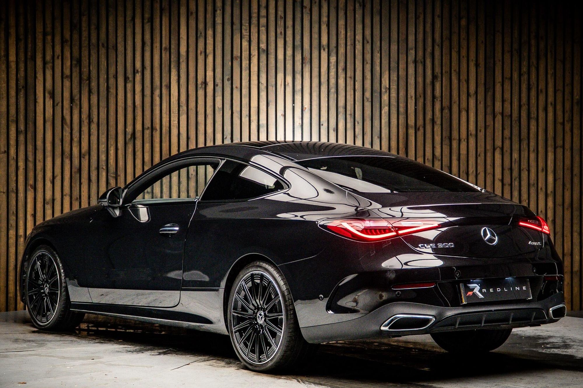 MERCEDES-BENZ CLE COUPE CLE 300 4Matic Premier Edition 2dr 9G-Tronic for sale UK - Slide 3