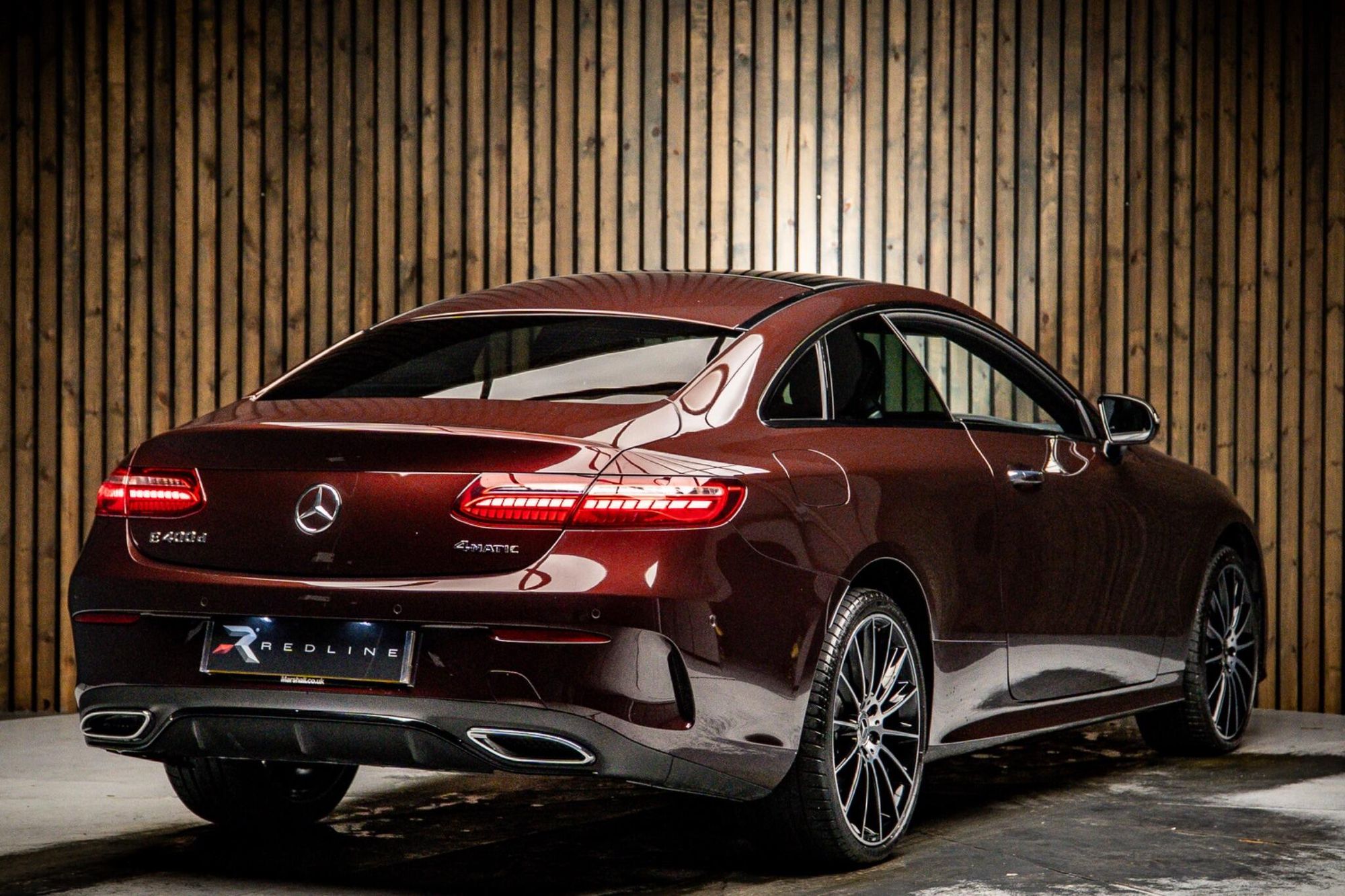 MERCEDES-BENZ E CLASS DIESEL COUPE E400d 4Matic AMG Line Night Ed Pre+ 2dr 9G-Tronic for sale UK - Slide 4