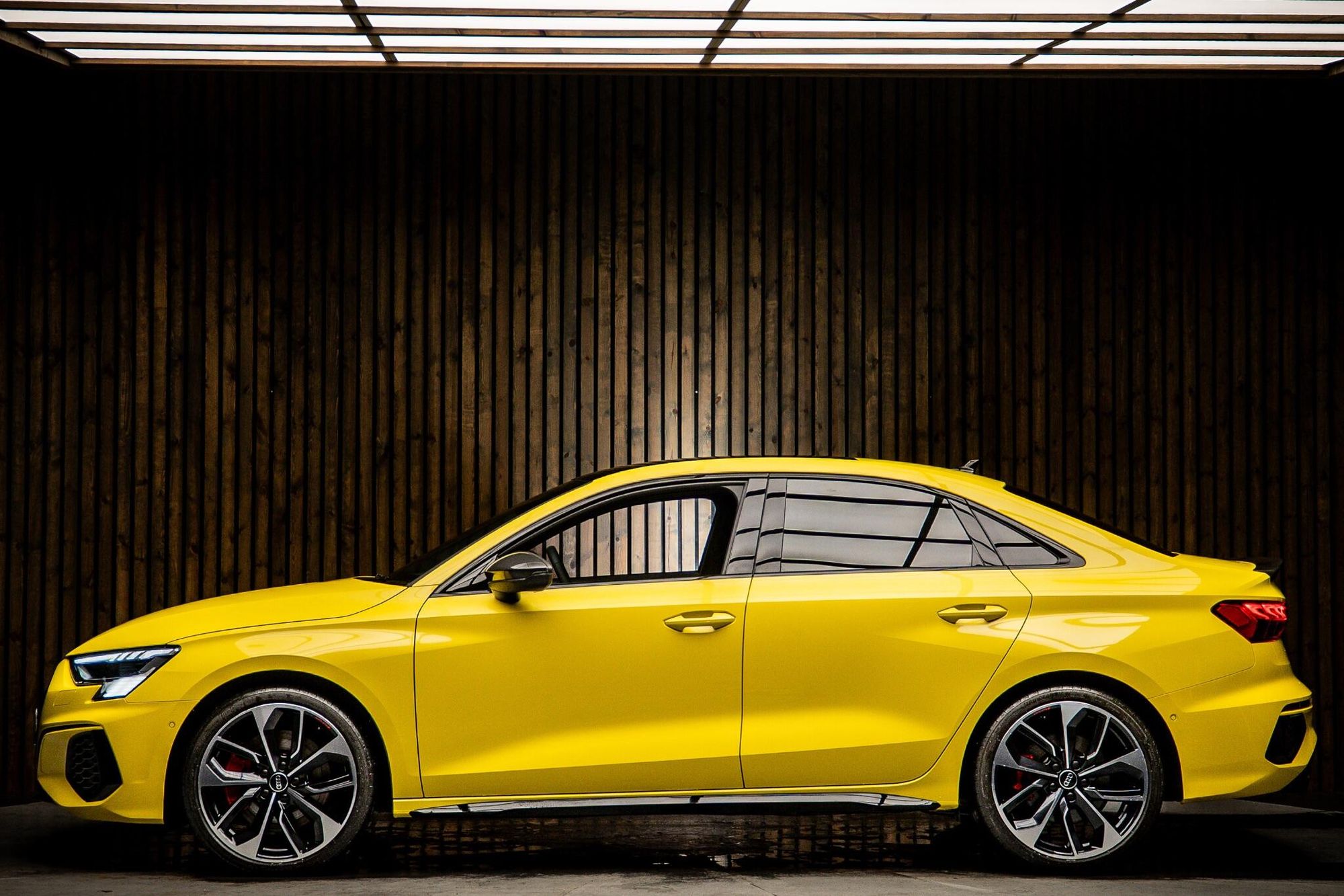 AUDI A3 SALOON S3 TFSI Quattro Vorsprung 4dr S Tronic for sale UK - Slide 7