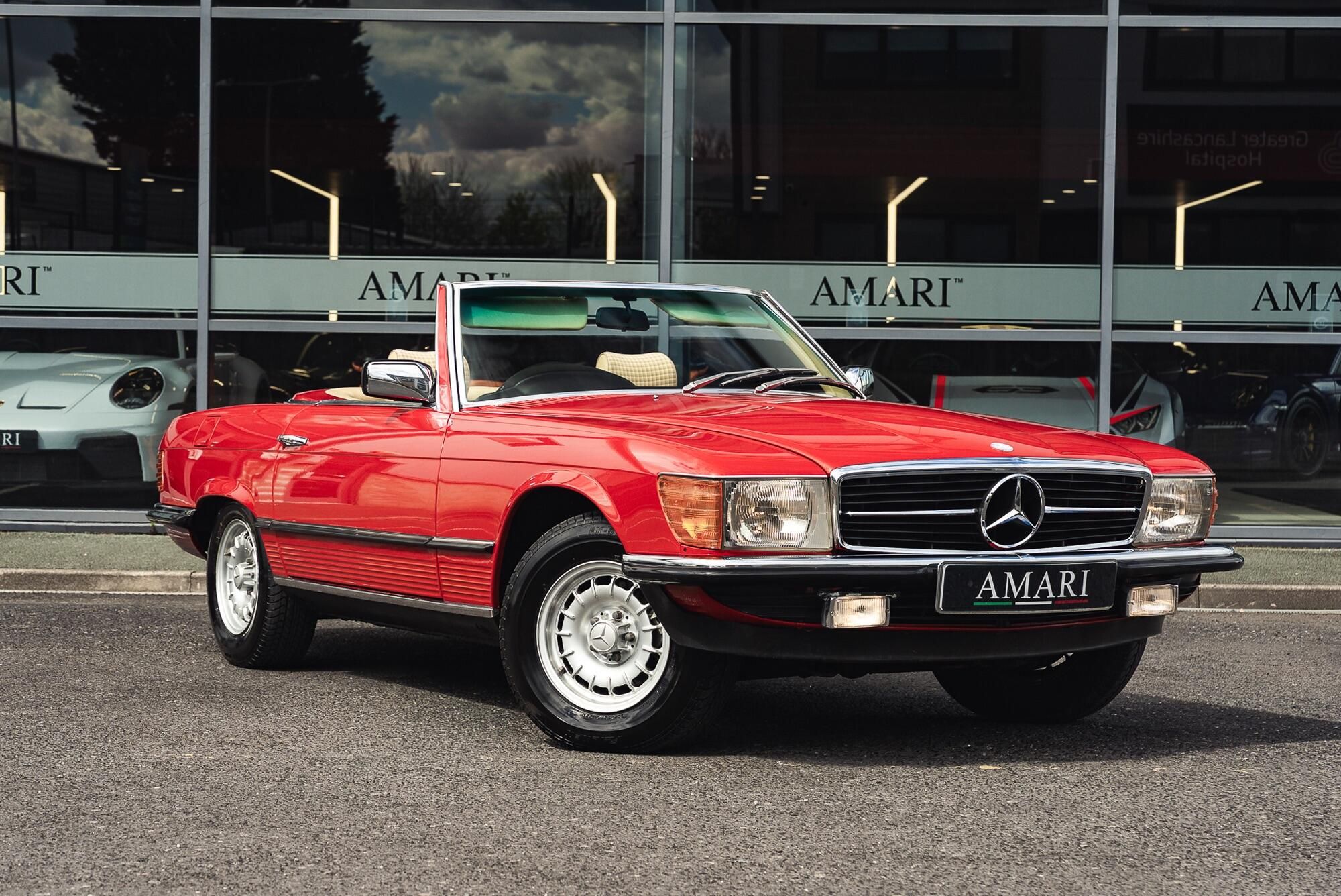 MERCEDES-BENZ SL SERIES ROADSTER 380 SL 2dr Auto for sale UK - Slide 9