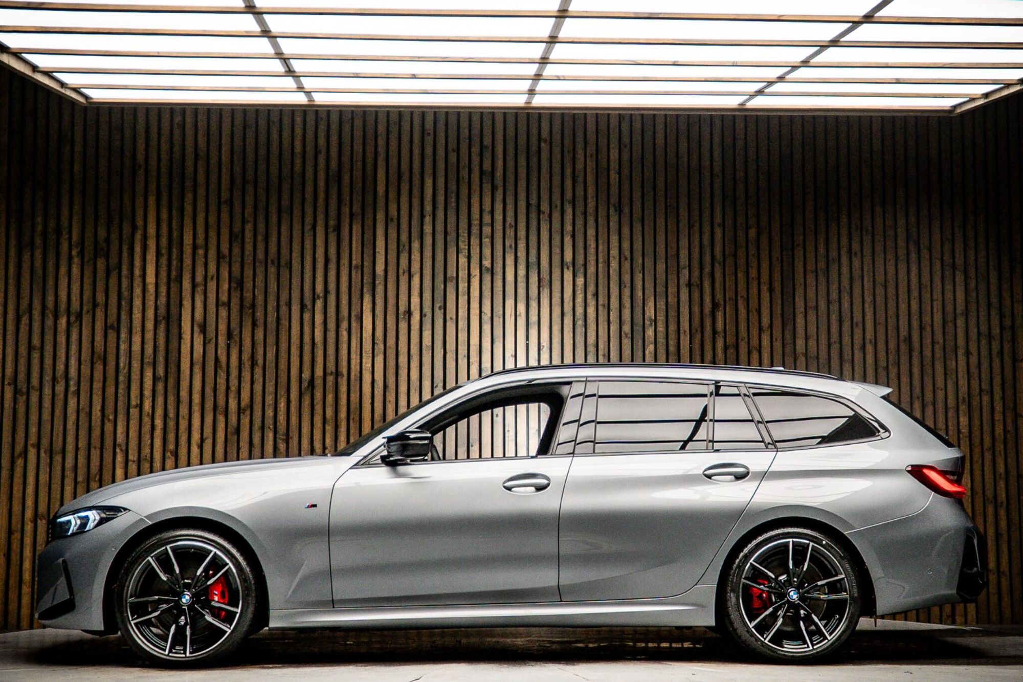 BMW 3 SERIES TOURING M340i xDrive MHT 5dr Step Auto for sale UK - Slide 7