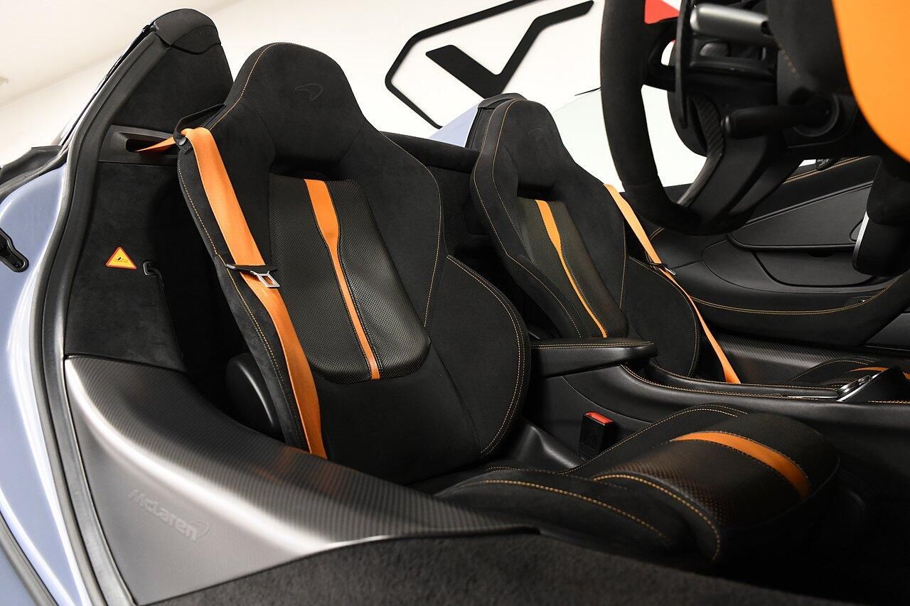 MCLAREN 570 S SPIDER V8 2dr SSG Auto for sale UK - Slide 7