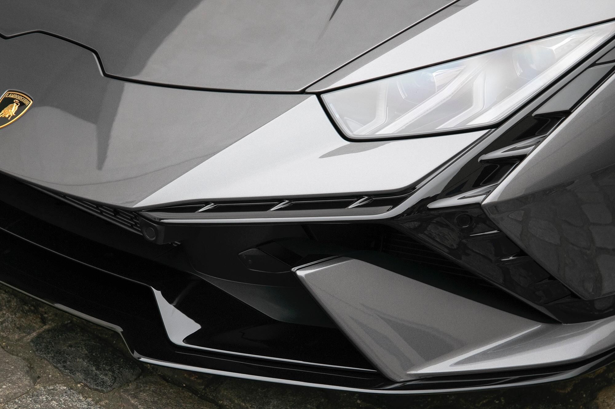 LAMBORGHINI HURACAN COUPE LP 640-4 Performante 2dr LDF for sale UK - Slide 6