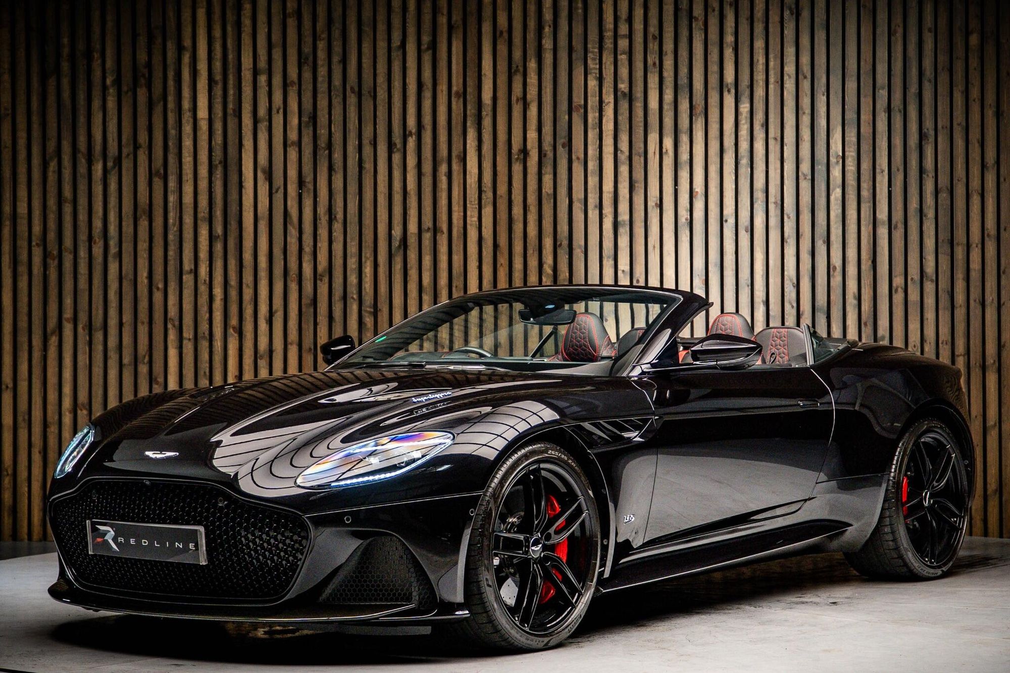 ASTON MARTIN DBS CONVERTIBLE V12 2dr Volante Touchtronic Auto for sale UK - Slide 8