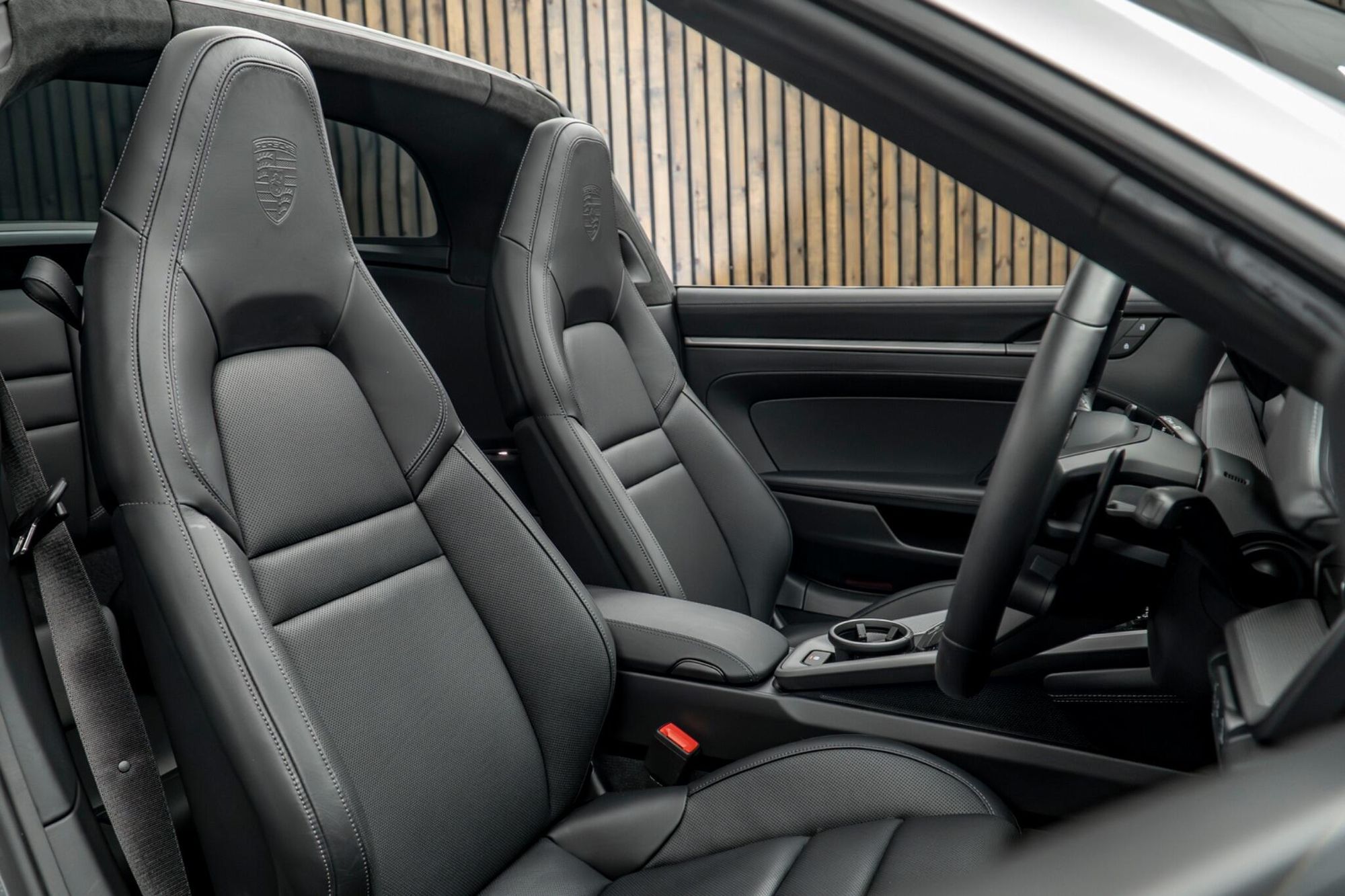 PORSCHE 911 [992] TARGA 4 S 2dr PDK for sale UK - Slide 2