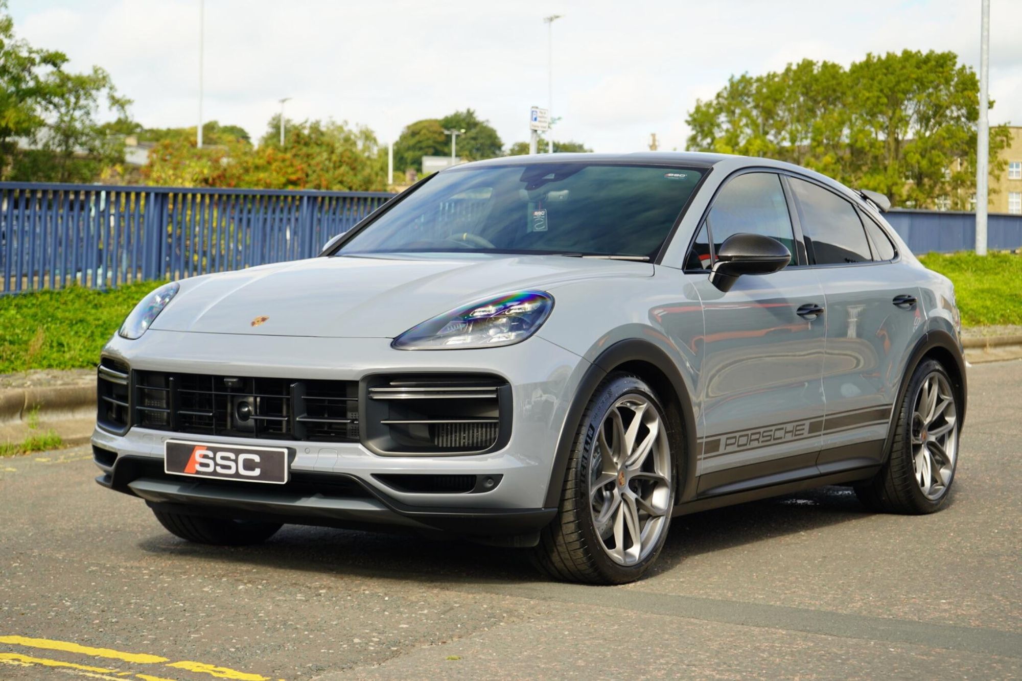 PORSCHE CAYENNE COUPE Turbo GT 5dr Tiptronic S for sale UK - Slide 8