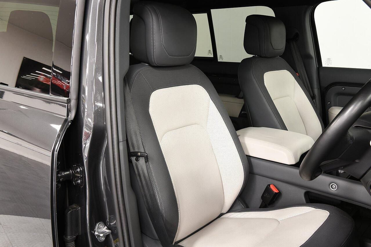 LAND ROVER DEFENDER DIESEL ESTATE 3.0 D300 X-Dynamic HSE 110 5dr Auto for sale UK - Slide 8