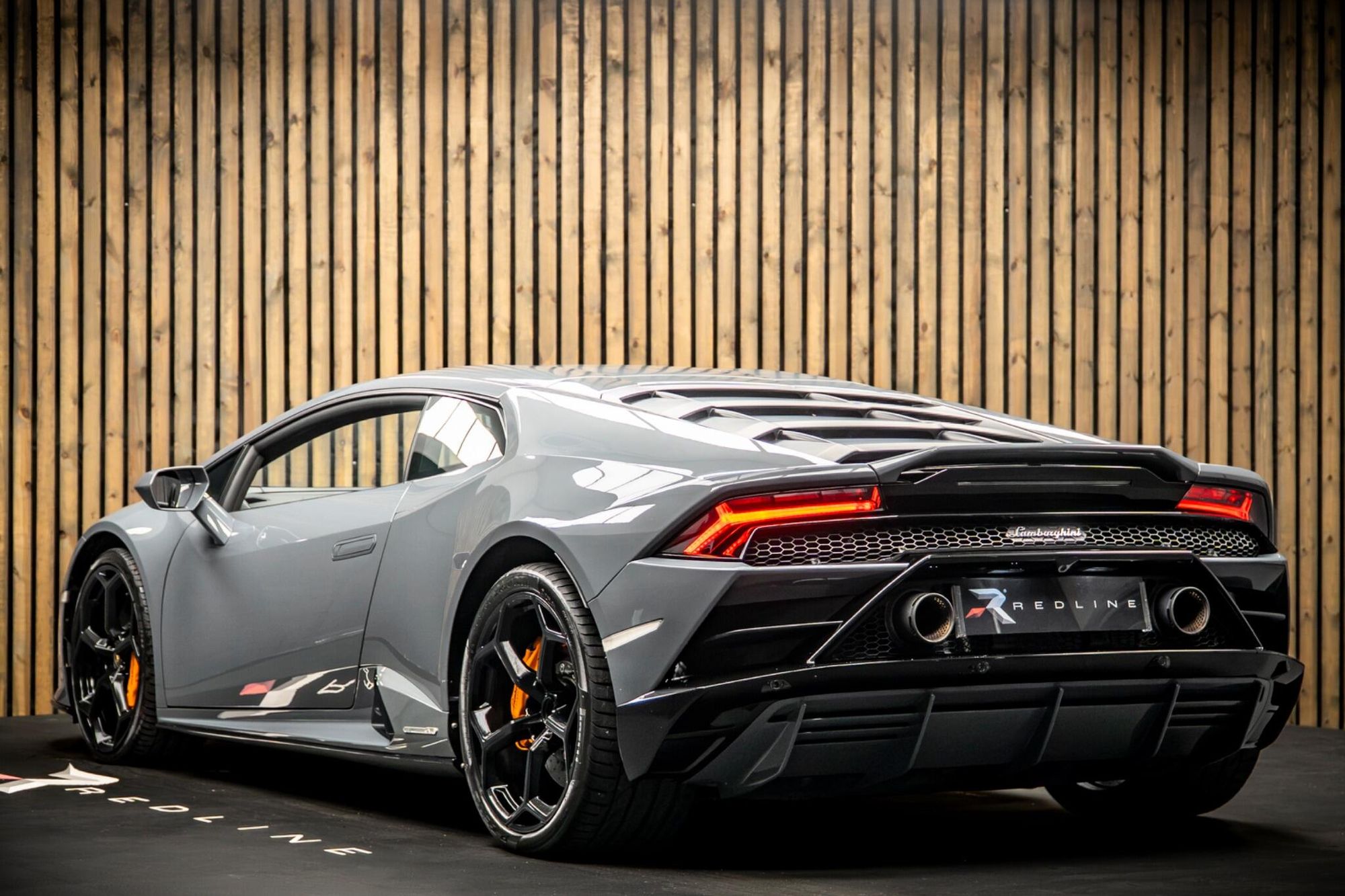 LAMBORGHINI HURACAN COUPE LP 640-4 Performante 2dr LDF for sale UK - Slide 3