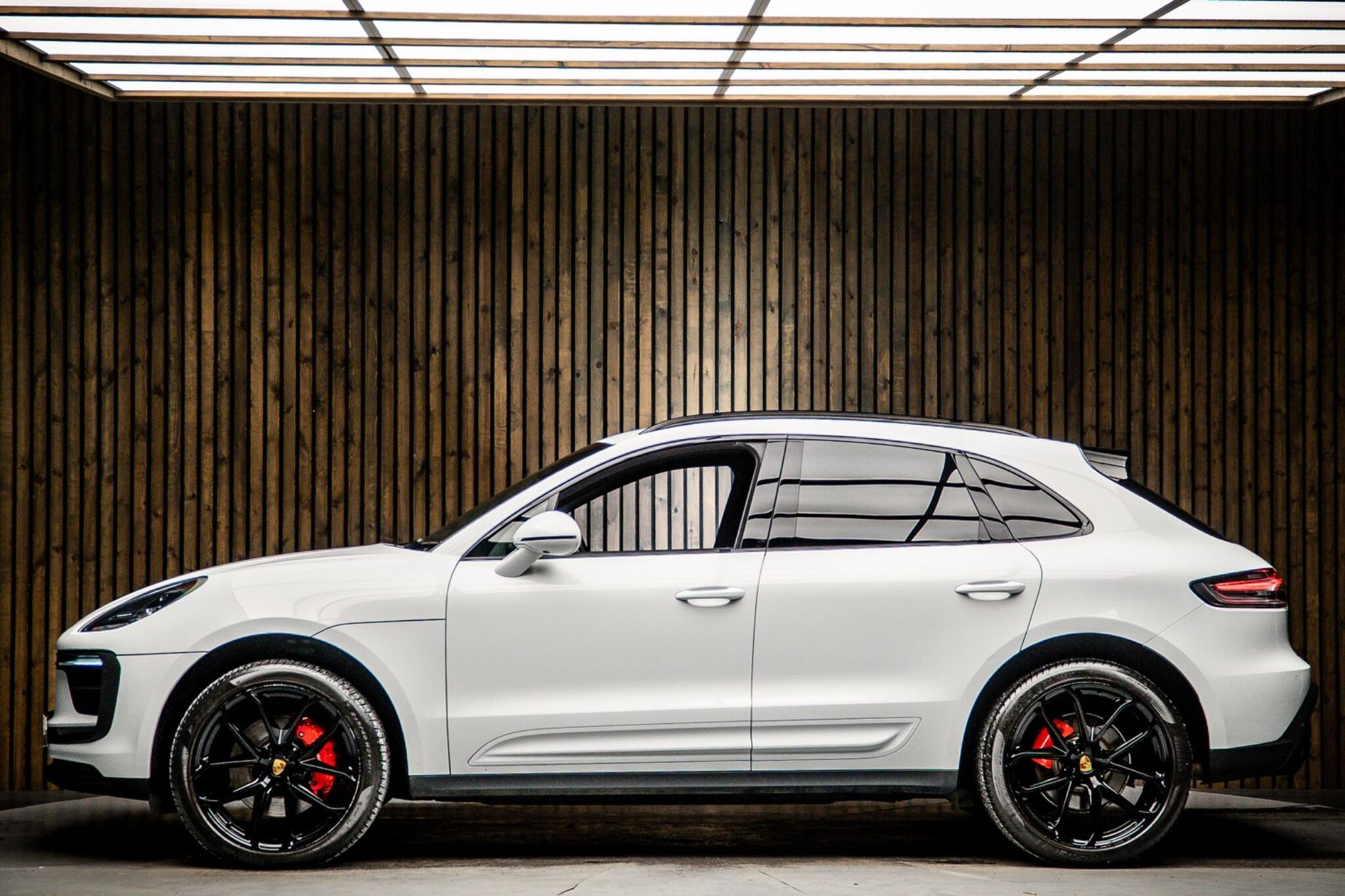 PORSCHE MACAN ESTATE S 5dr PDK for sale UK - Slide 7