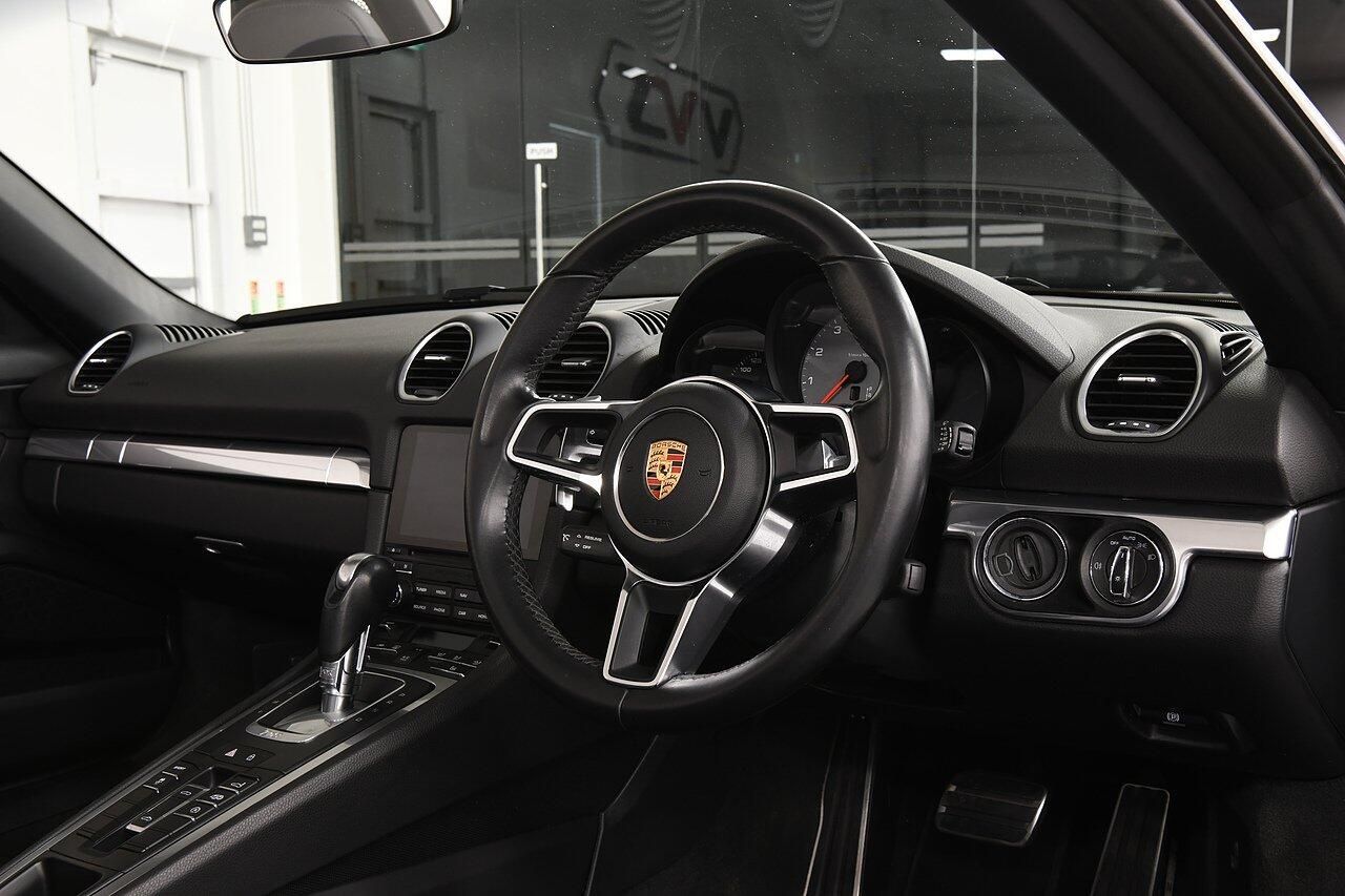 PORSCHE BOXSTER 718 ROADSTER 2.5 S 2dr PDK for sale UK - Slide 5