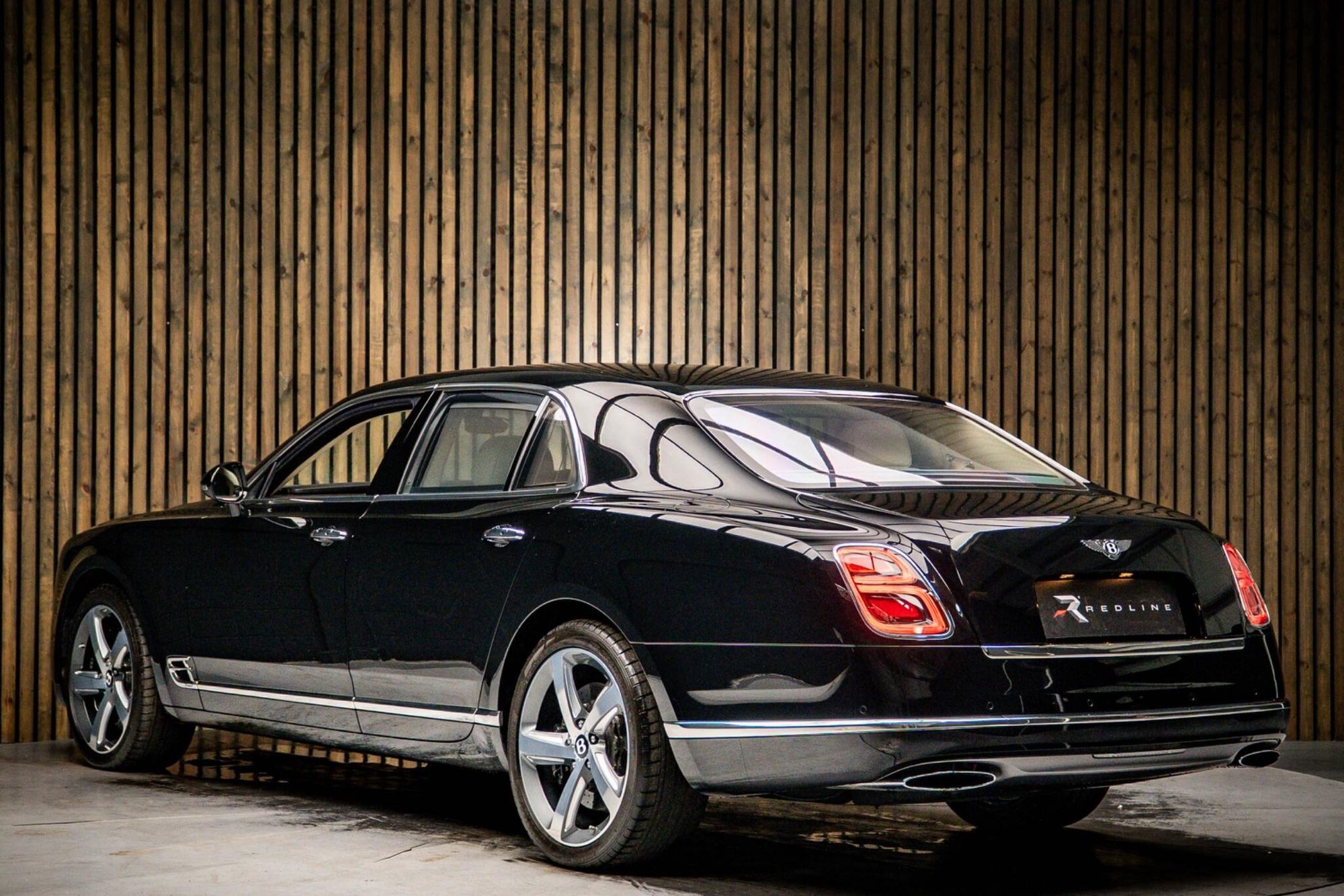 BENTLEY MULSANNE SALOON 6.8 V8 Speed 4dr Auto for sale UK - Slide 3