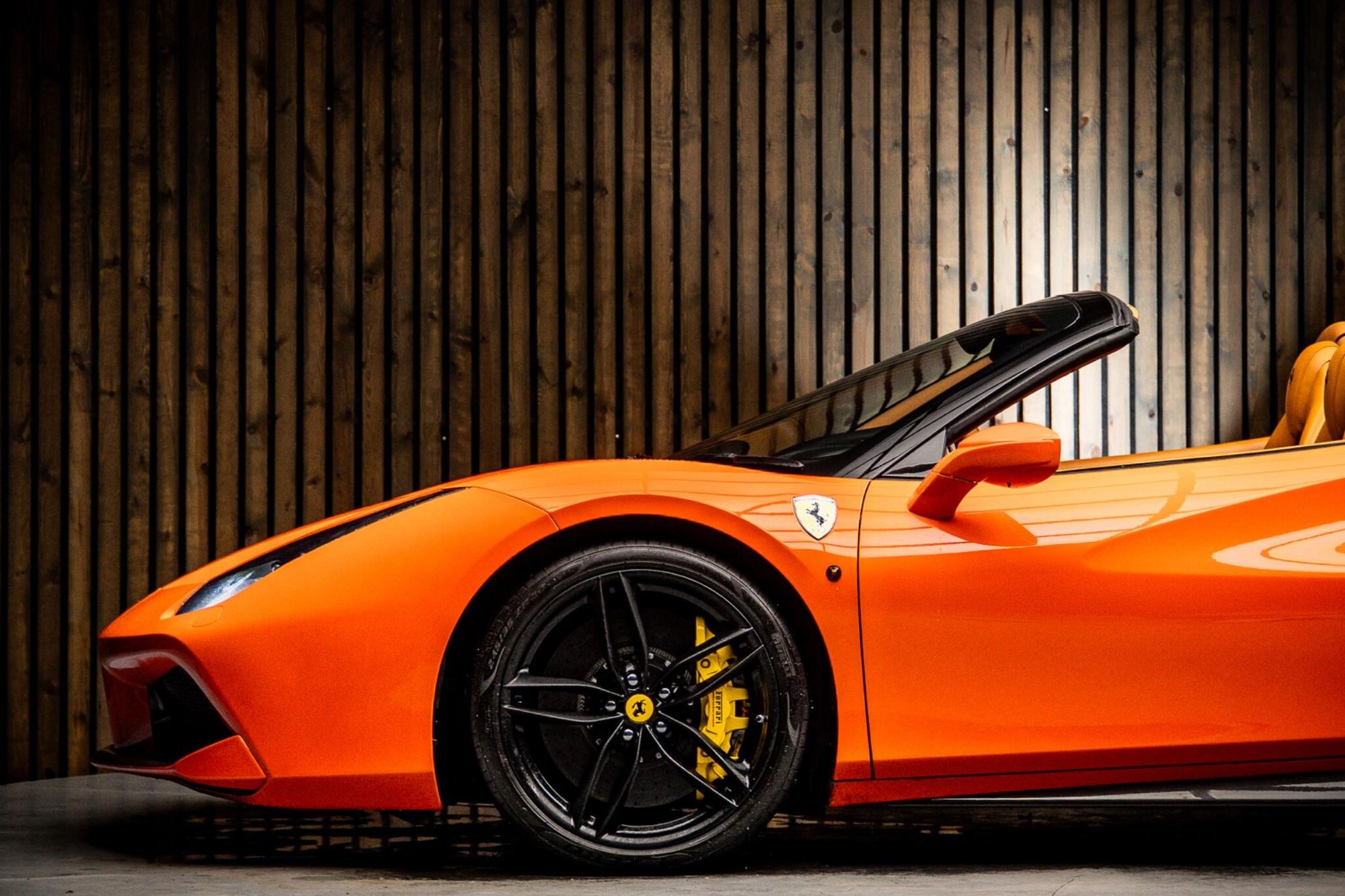 FERRARI 488 CONVERTIBLE Spider 2dr Auto for sale UK - Slide 9