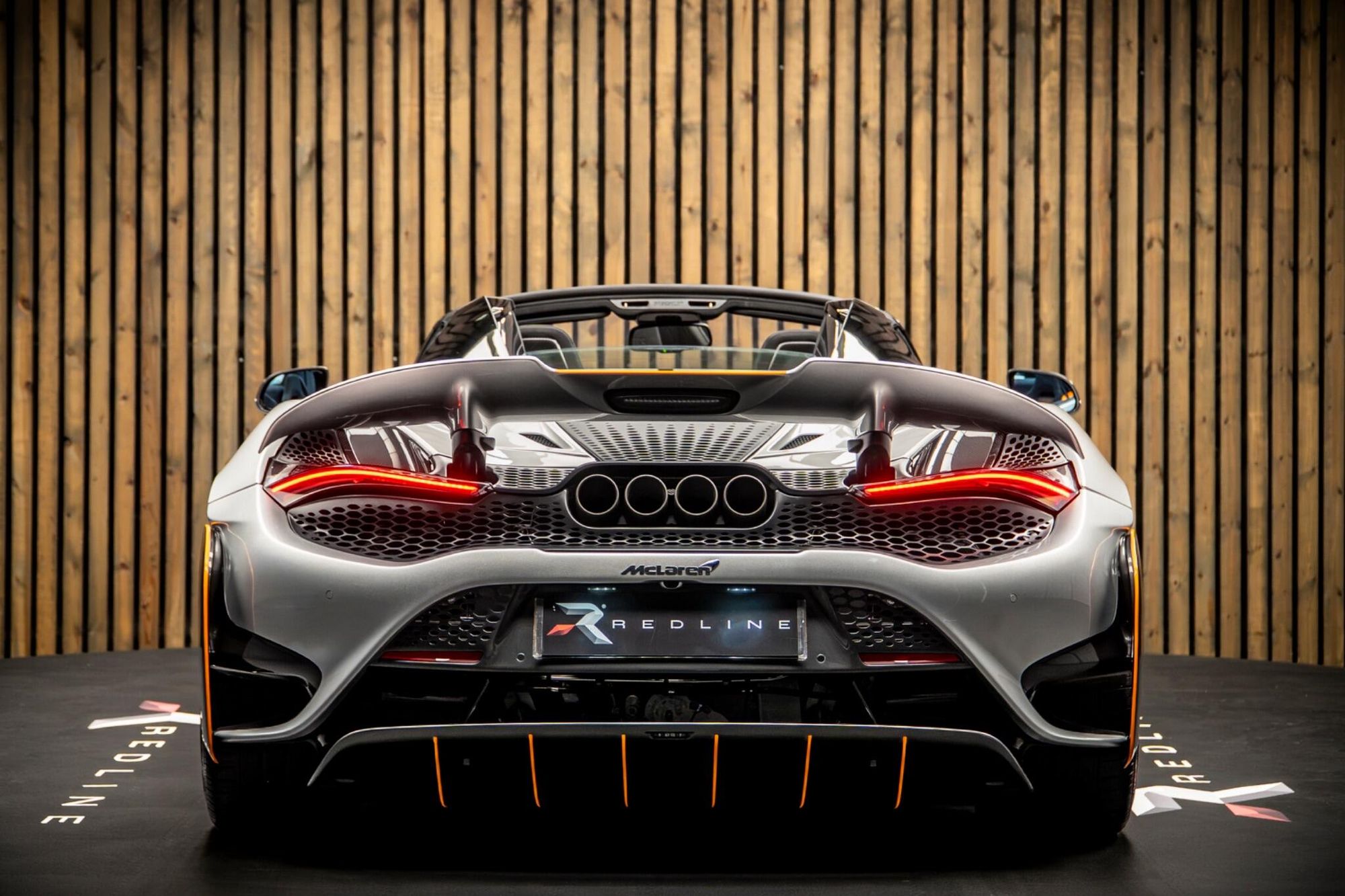MCLAREN 765LT SPIDER V8 2dr SSG Auto for sale UK - Slide 6