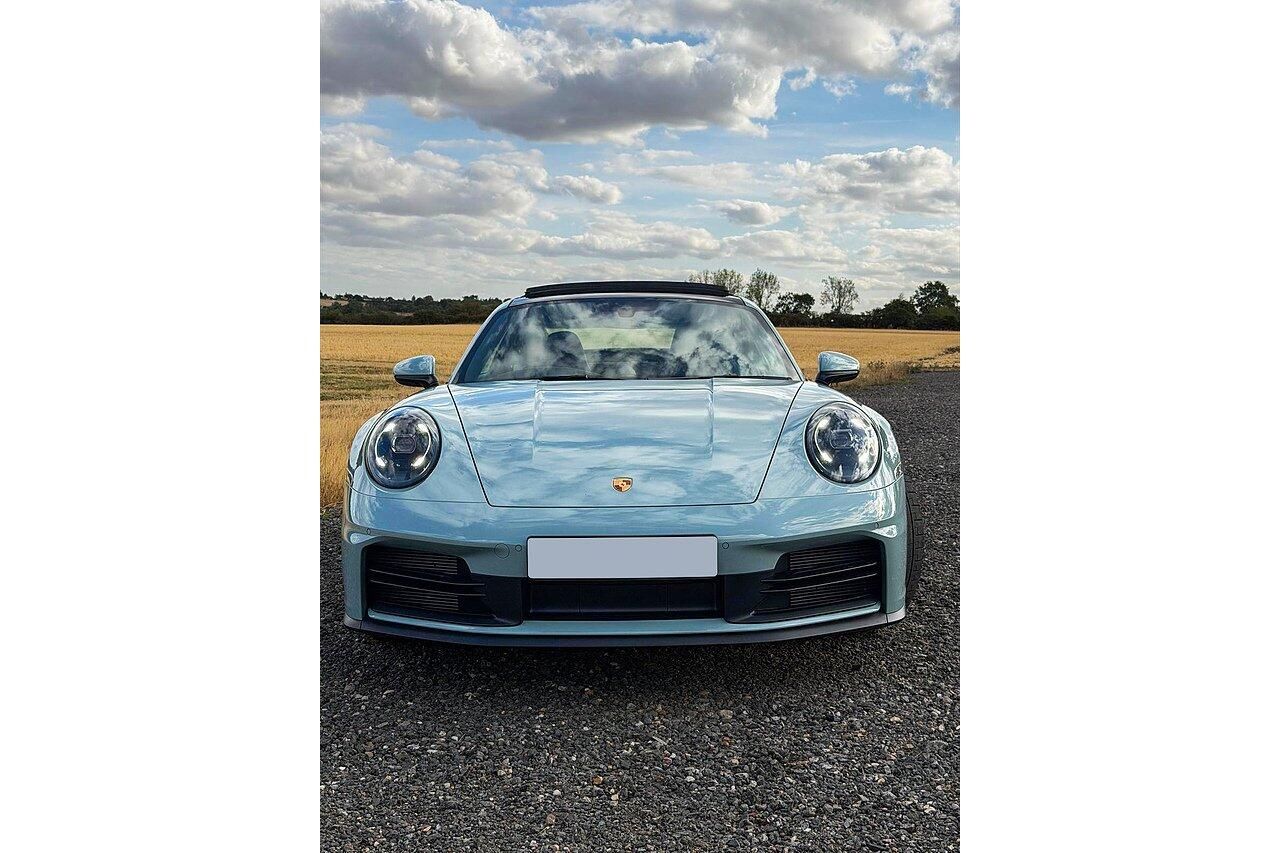 PORSCHE 911 [992] CARRERA COUPE 2dr PDK for sale UK - Slide 2