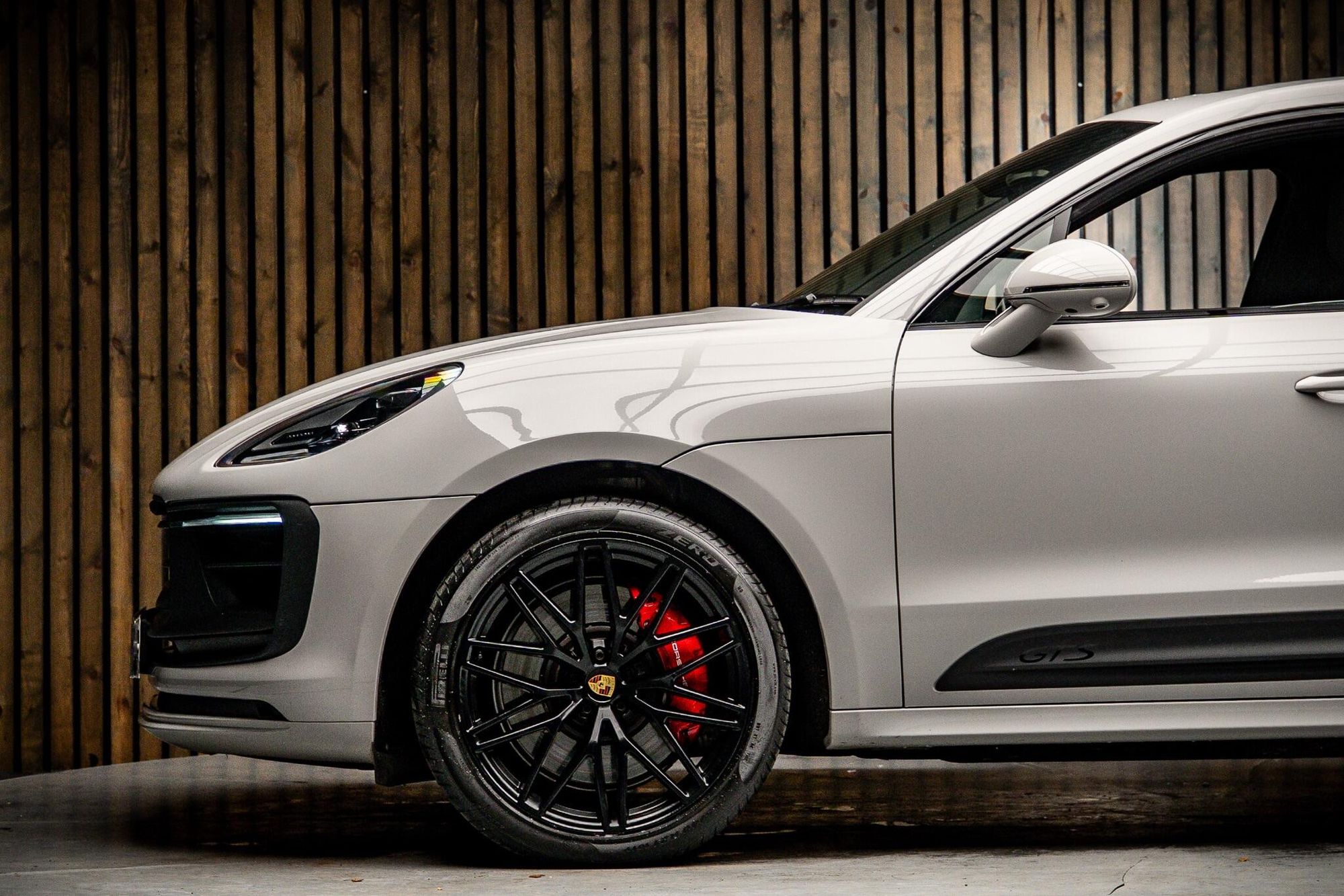 PORSCHE MACAN ESTATE GTS 5dr PDK for sale UK - Slide 9