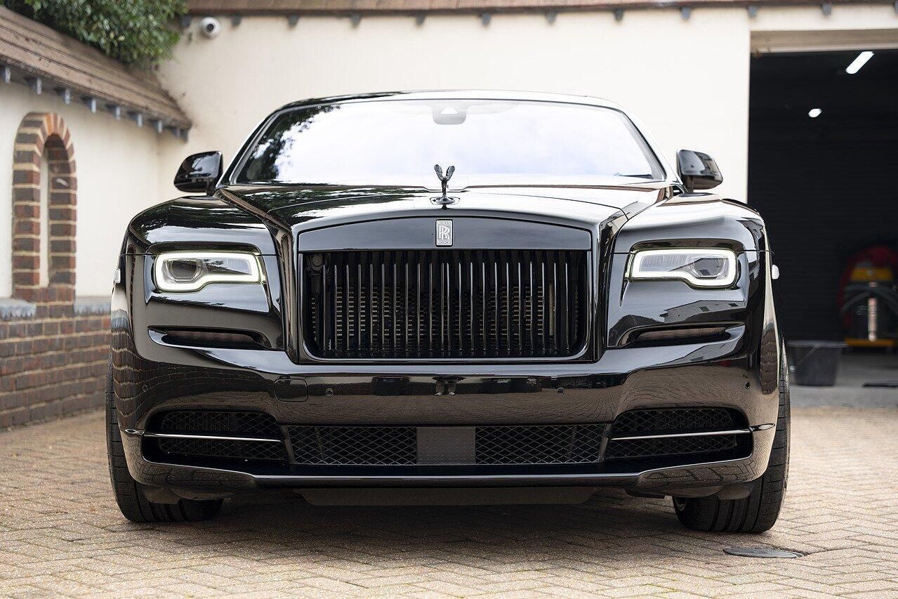 ROLLS-ROYCE WRAITH COUPE Black Badge 2dr Auto for sale UK - Slide 2