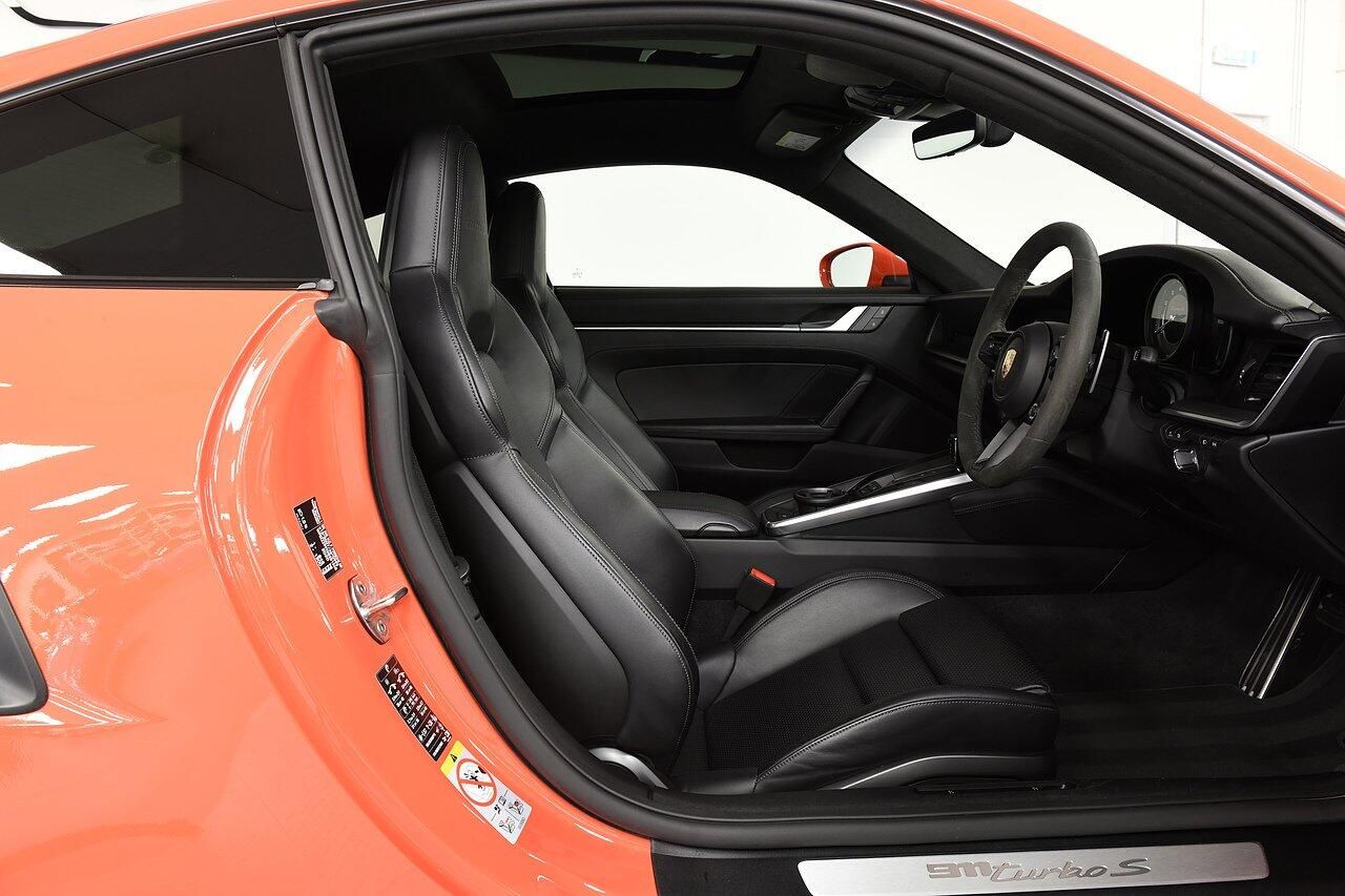 PORSCHE 911 [992] TURBO COUPE S 2dr PDK for sale UK - Slide 6