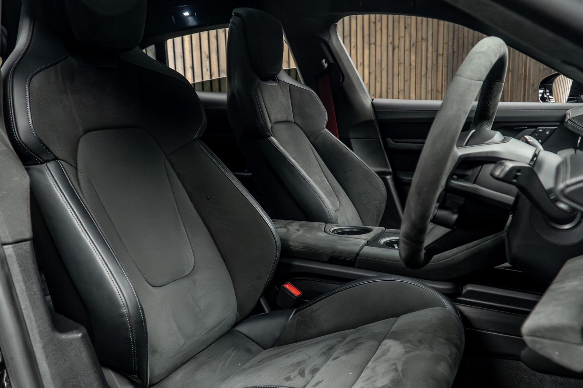 PORSCHE TAYCAN SPORT TURISMO 440kW GTS 93kWh 5dr Auto for sale UK - Slide 2