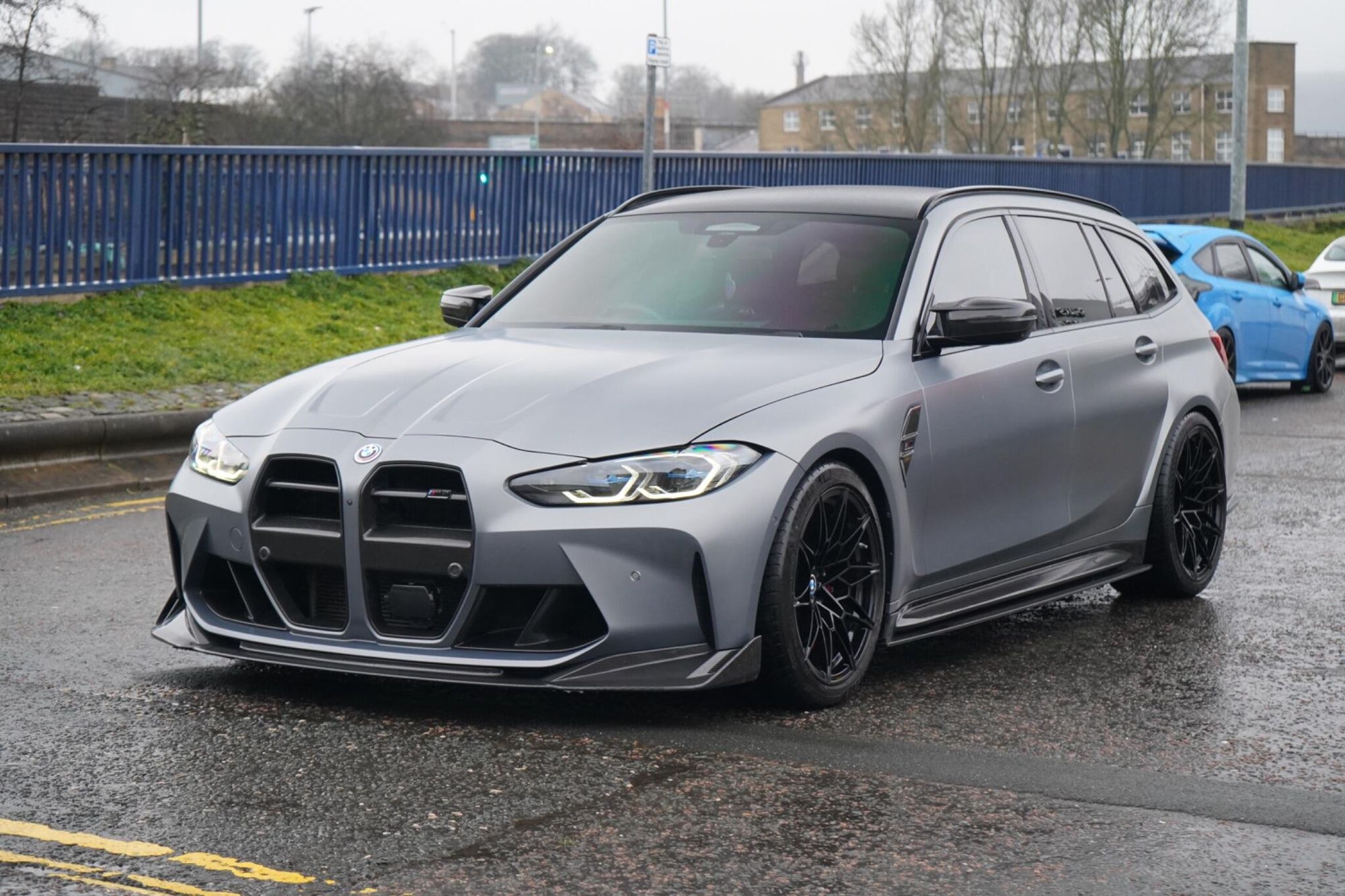 BMW M3 TOURING M3 xDrive Competition M 5dr Step Auto for sale UK - Slide 7