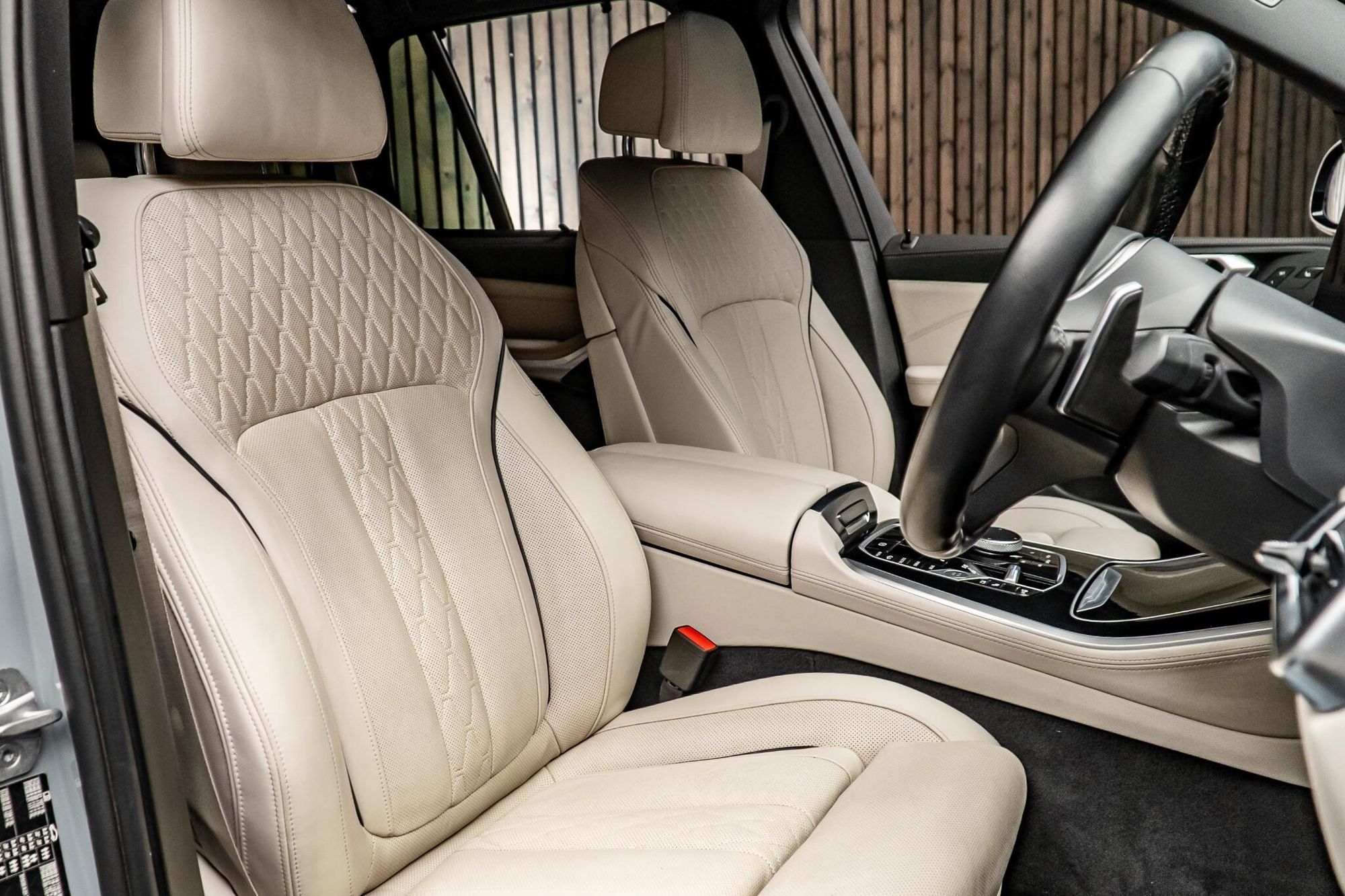 BMW X5 ESTATE xDrive50e M Sport 5dr Auto for sale UK - Slide 2