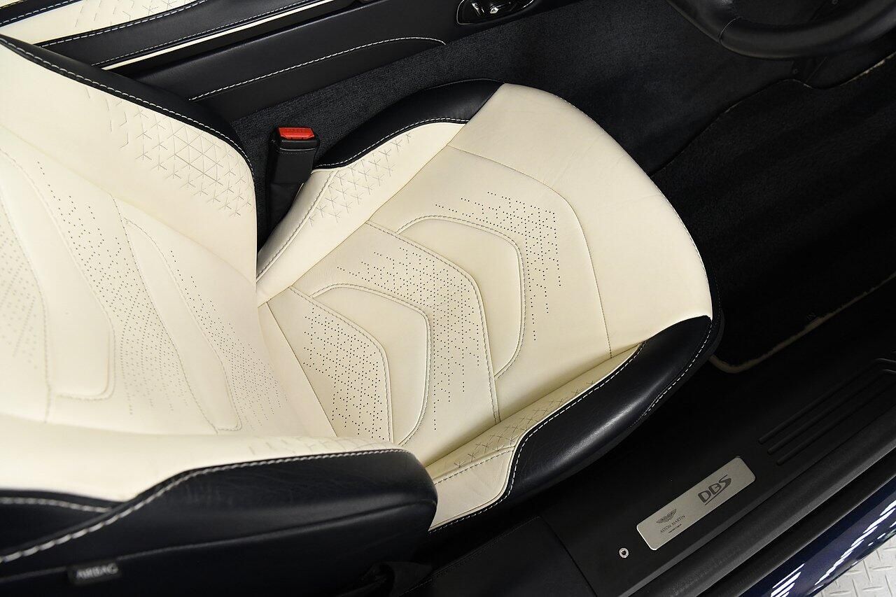 ASTON MARTIN DBS CONVERTIBLE V12 Superleggera 2dr Volante Touchtronic Auto for sale UK - Slide 10