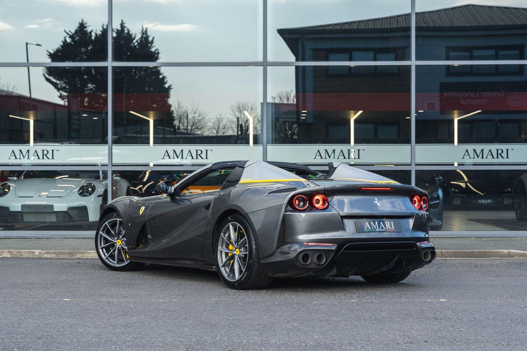 FERRARI 812 SUPERFAST GTS 2dr Auto for sale UK - Slide 10