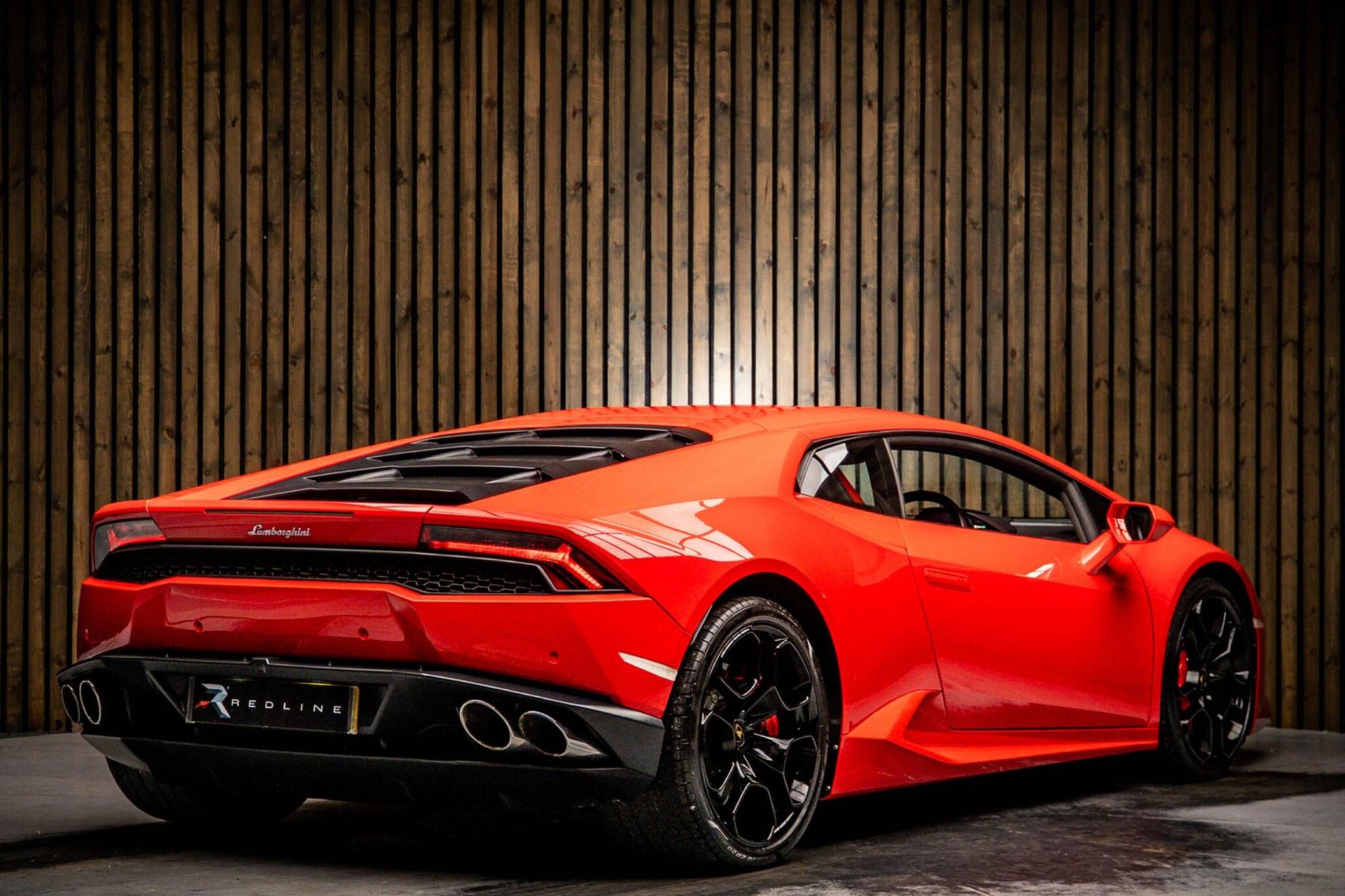 LAMBORGHINI HURACAN COUPE LP 610-4 2dr LDF for sale UK - Slide 4