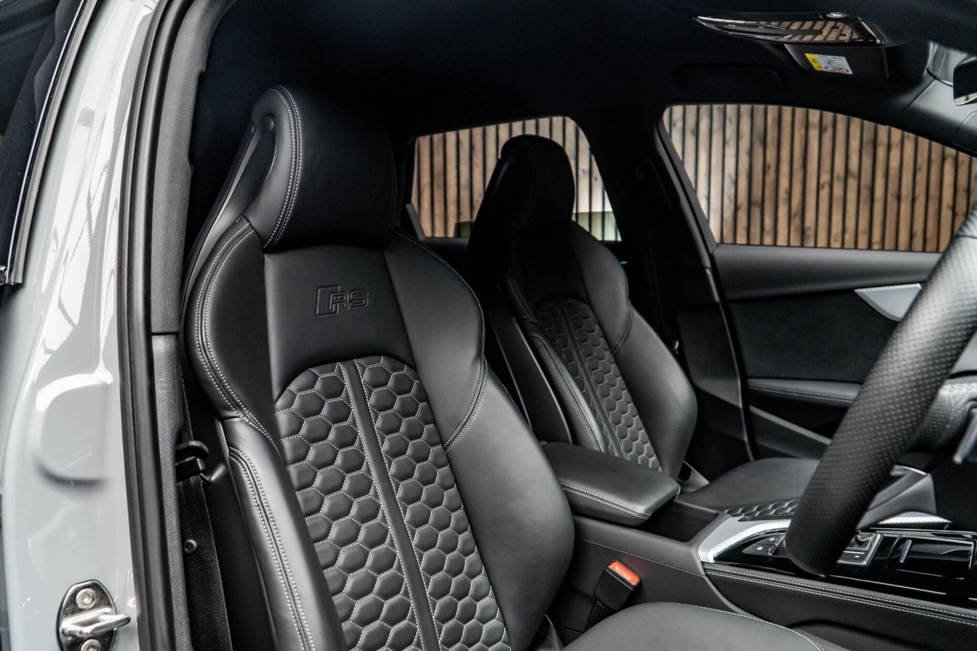 AUDI RS4 RS 4 AVANT RS 4 TFSI Quattro Vorsprung 5dr Tiptronic for sale UK - Slide 2