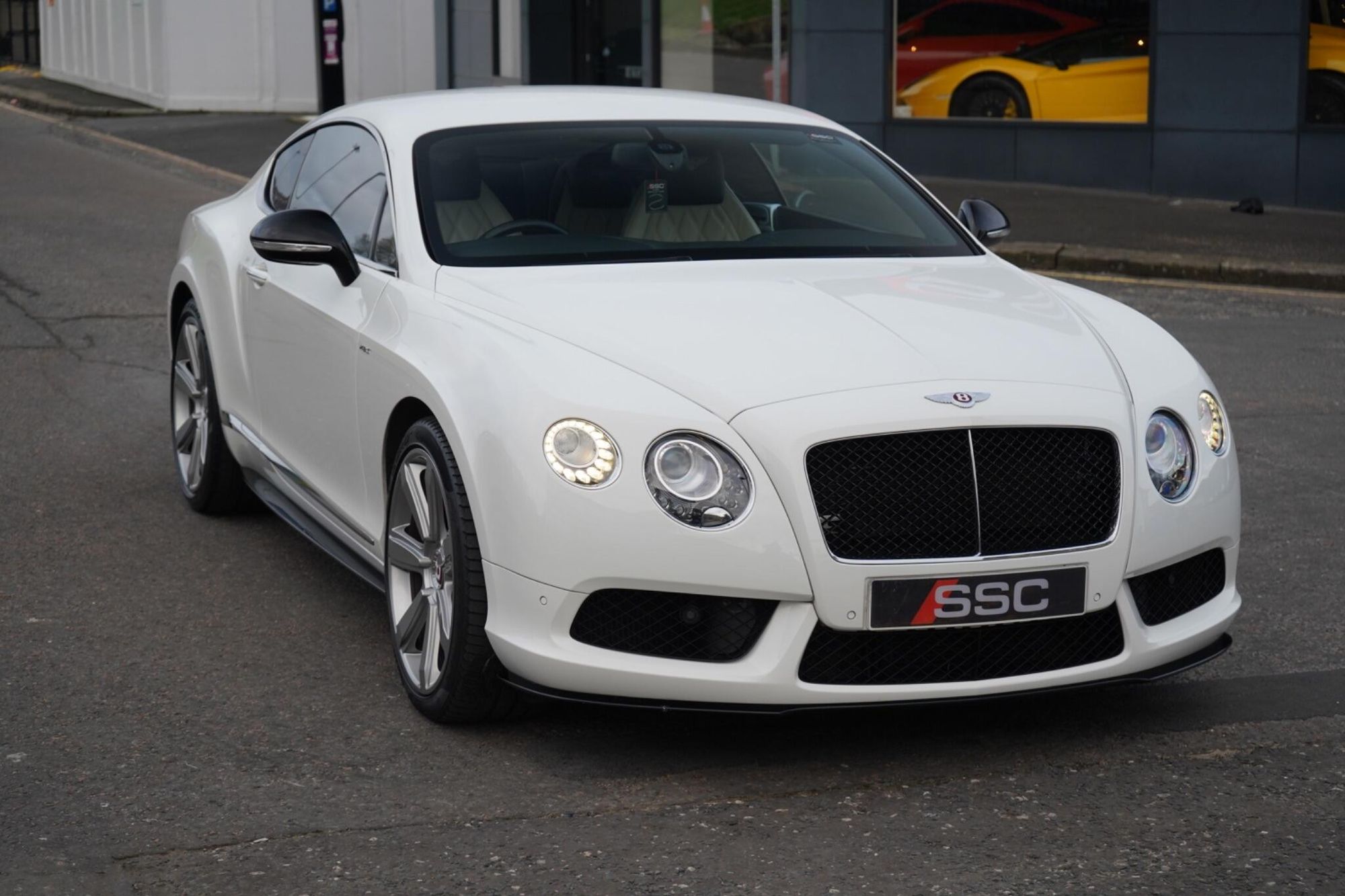 BENTLEY CONTINENTAL GT COUPE 4.0 V8 2dr Auto for sale UK - Slide 5