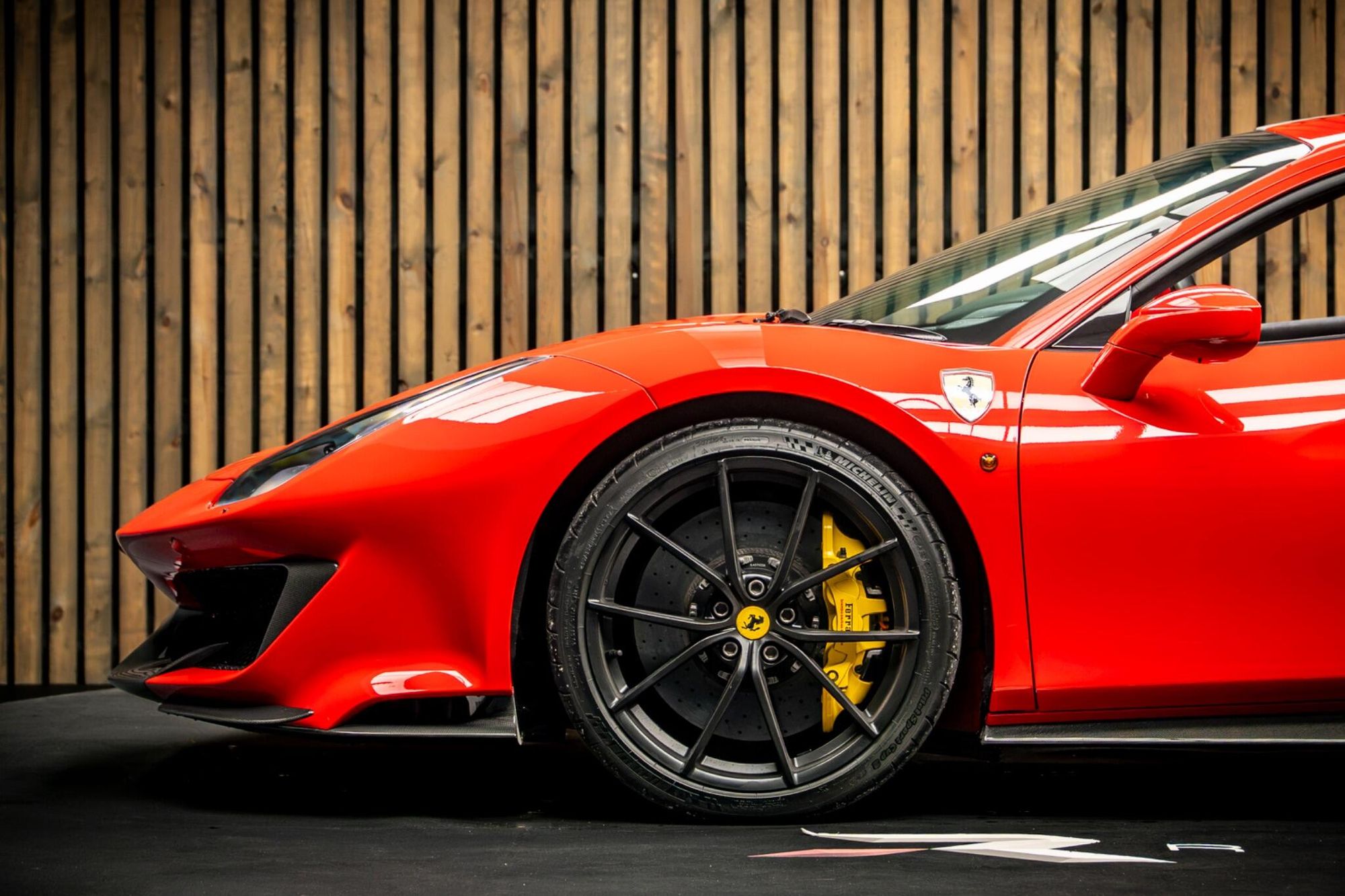 FERRARI 488 PISTA COUPE 2dr Auto for sale UK - Slide 9