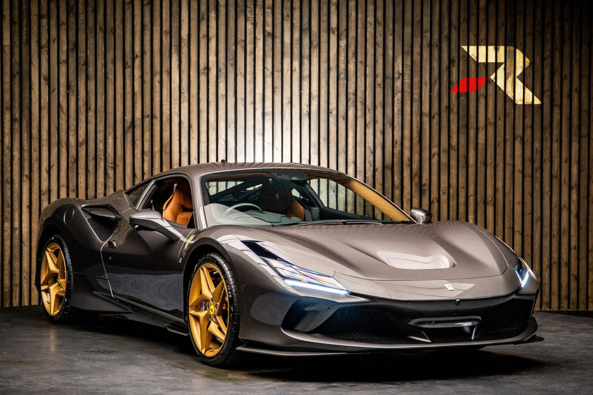FERRARI F8 TRIBUTO 2dr Auto