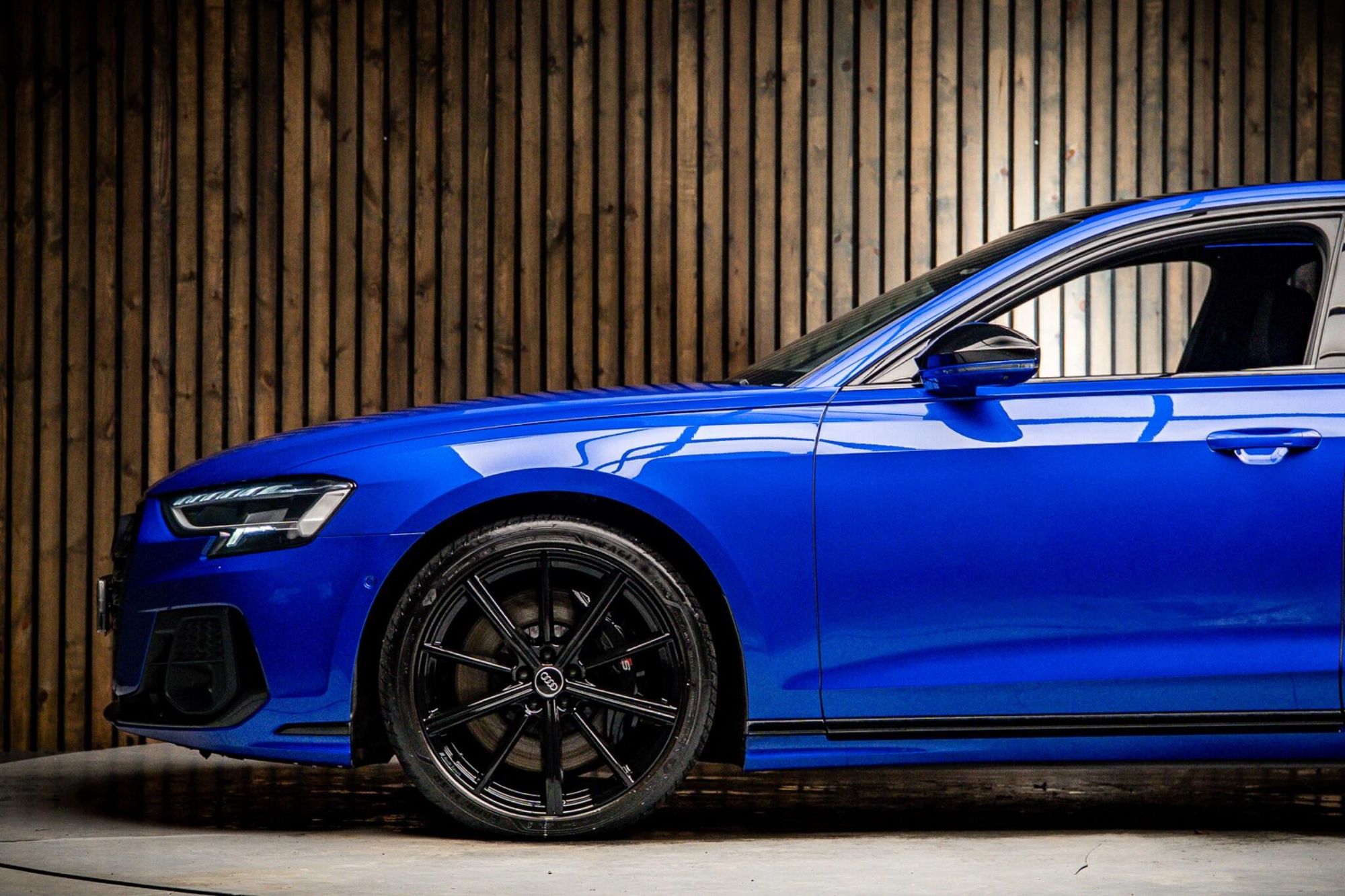 AUDI A8 SALOON S8 Quattro Black Edition 4dr Tiptronic for sale UK - Slide 9