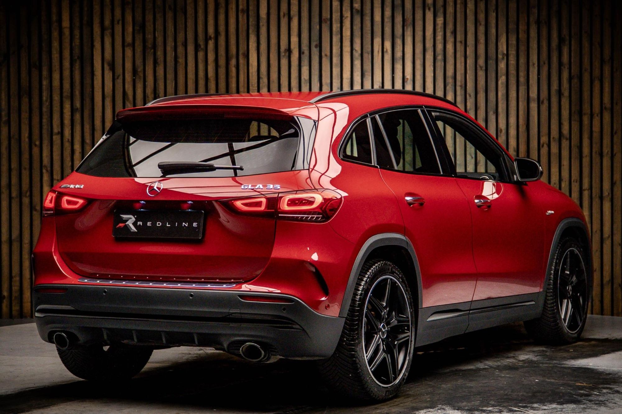 MERCEDES-BENZ GLA AMG HATCHBACK GLA 35 4Matic Premium 5dr Auto for sale UK - Slide 4