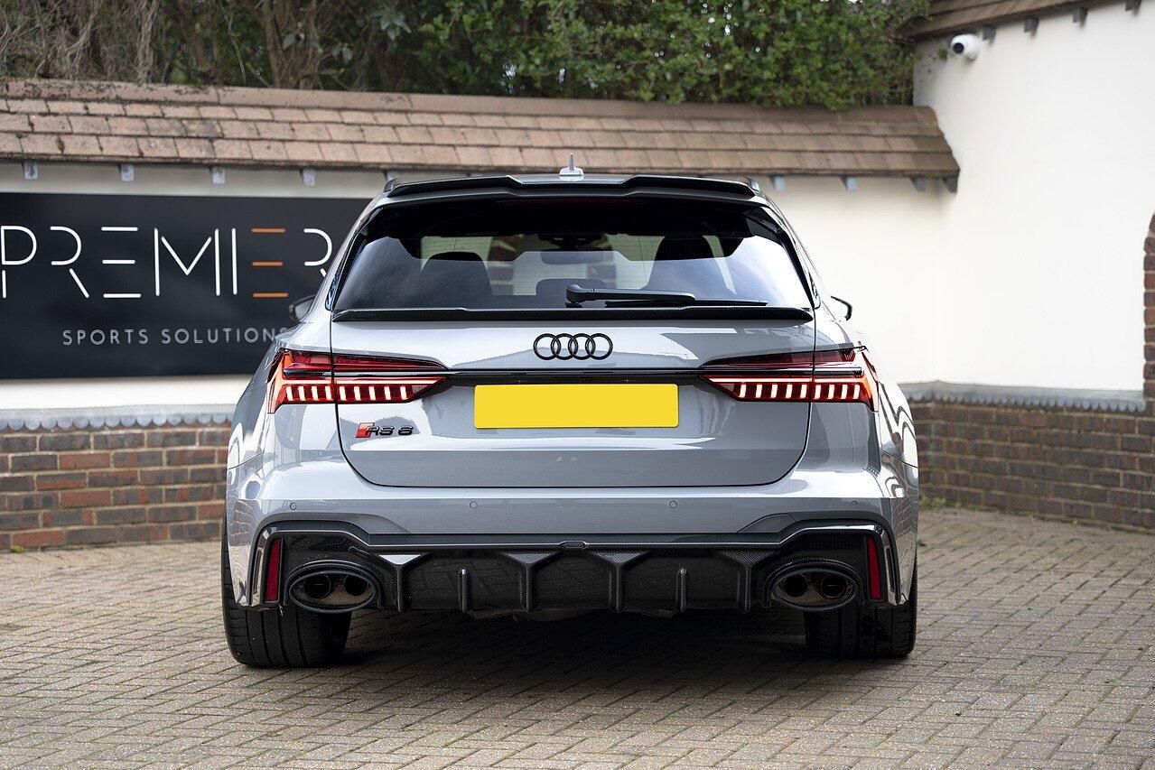 AUDI RS6 RS 6 AVANT RS 6 TFSI Quattro Performance 5dr Tiptronic for sale UK - Slide 5