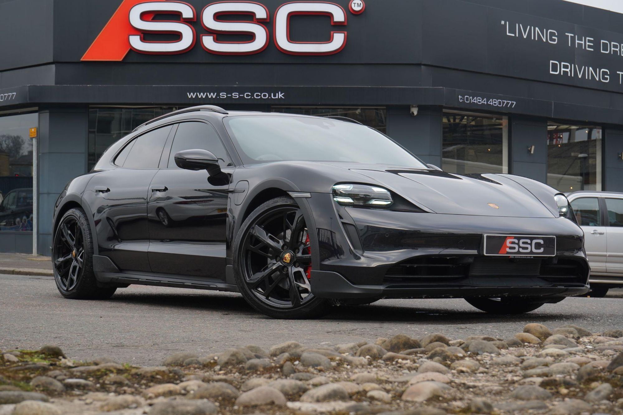 PORSCHE TAYCAN CROSS TURISMO 420kW 4S 93kWh 5dr Auto