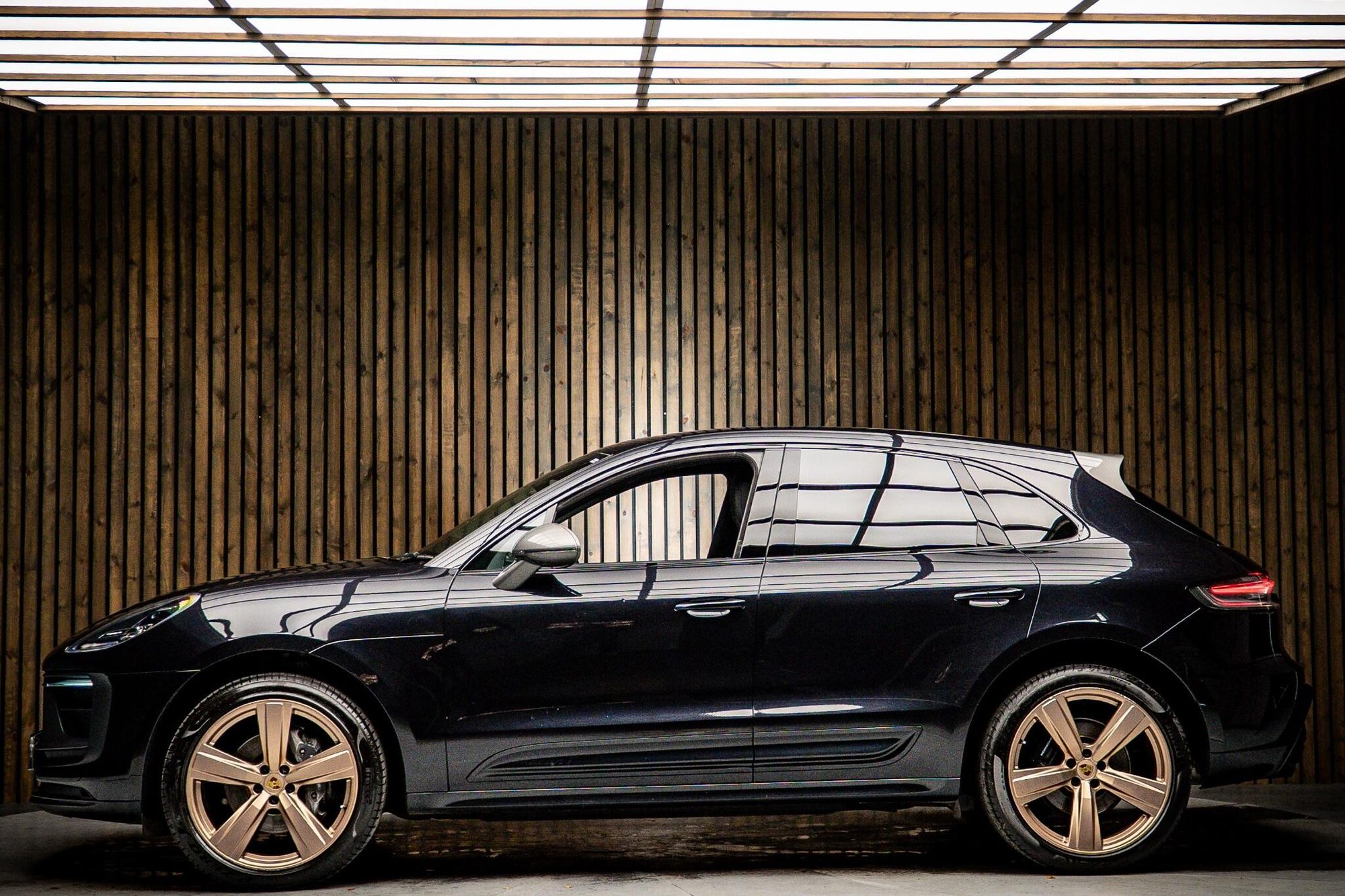 PORSCHE MACAN ESTATE T 5dr PDK for sale UK - Slide 7