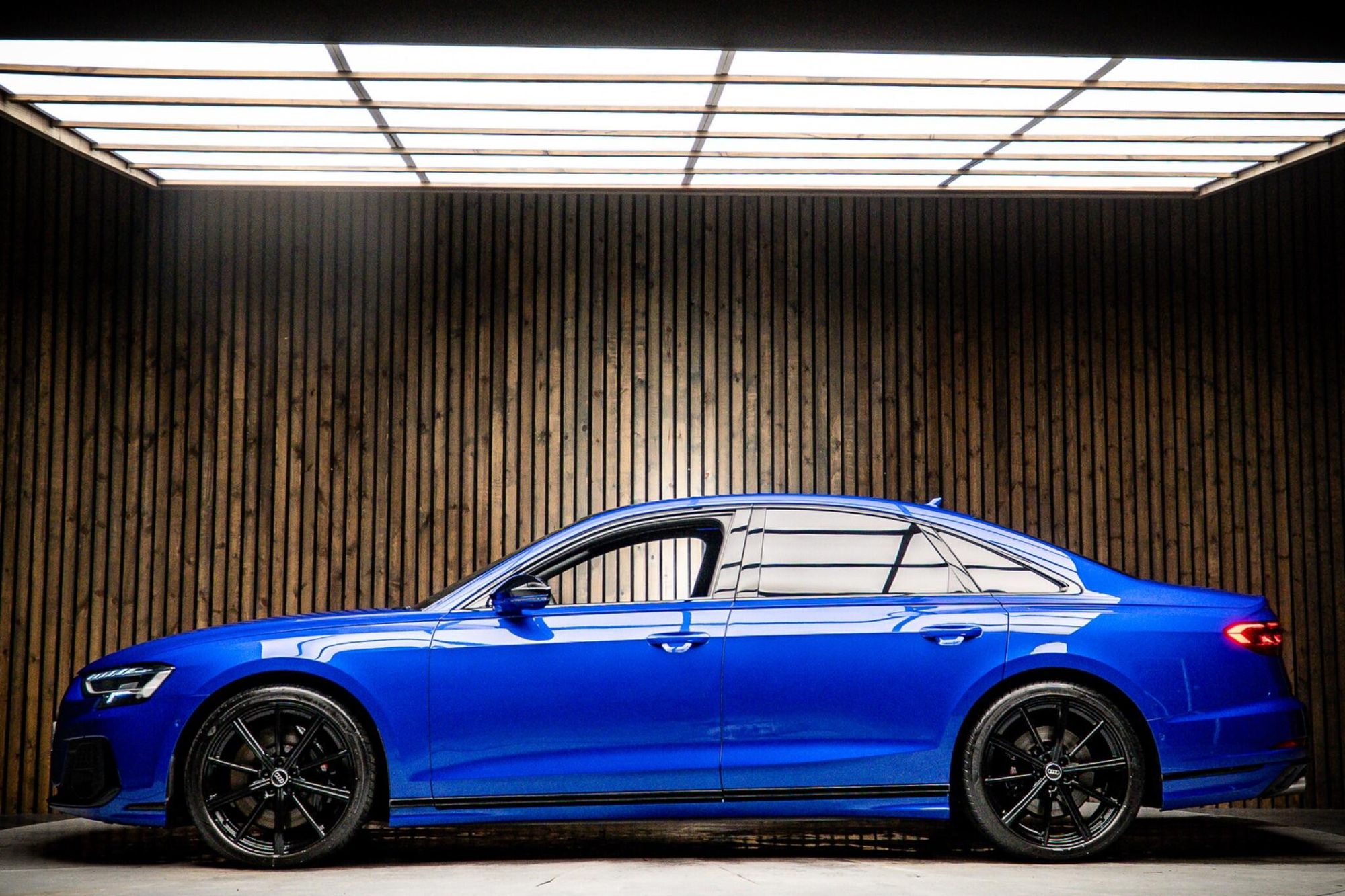 AUDI A8 SALOON S8 Quattro Black Edition 4dr Tiptronic for sale UK - Slide 7