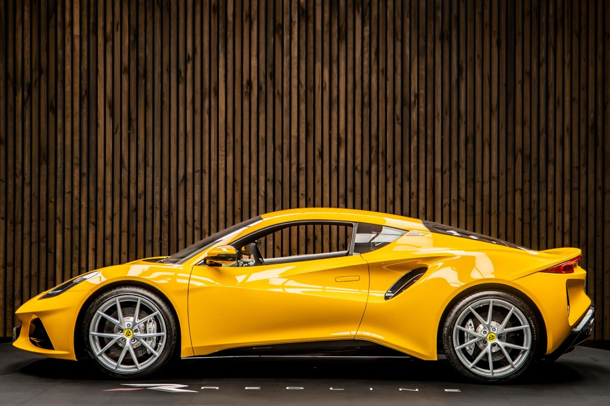 LOTUS EMIRA COUPE SPECIAL EDITION 3.5 V6 First Edition 2dr for sale UK - Slide 7