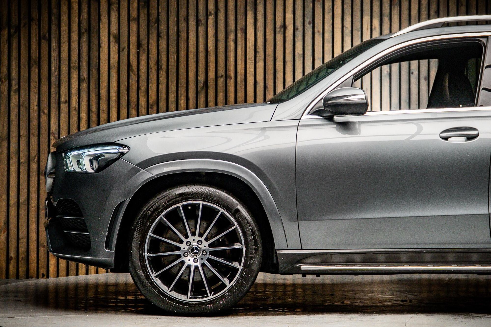 MERCEDES-BENZ GLE DIESEL ESTATE GLE 400d 4Matic AMG Line 5dr 9G-Tronic [7 Seat] for sale UK - Slide 9