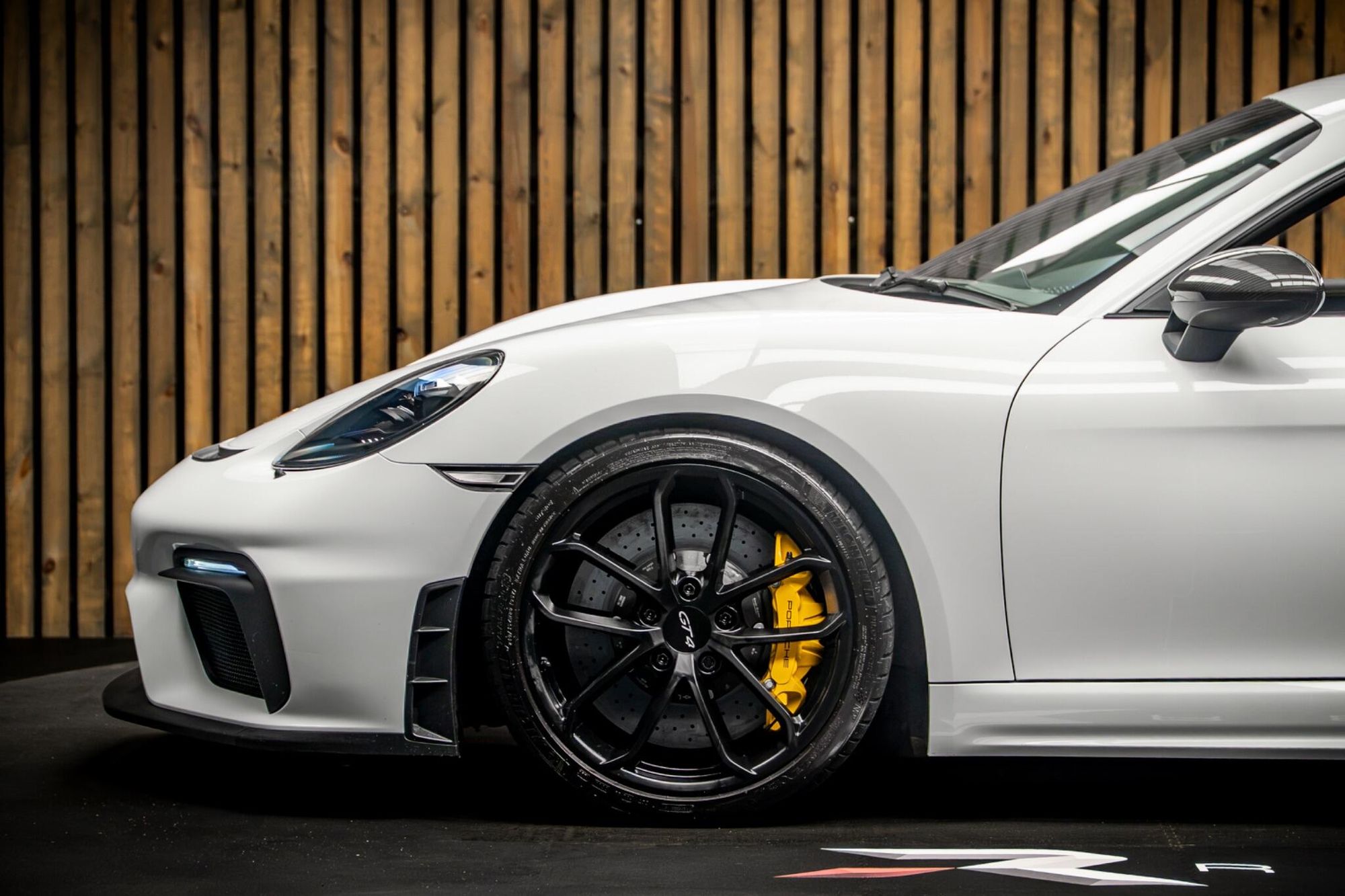 PORSCHE CAYMAN 718 COUPE 4.0 GT4 2dr PDK for sale UK - Slide 9