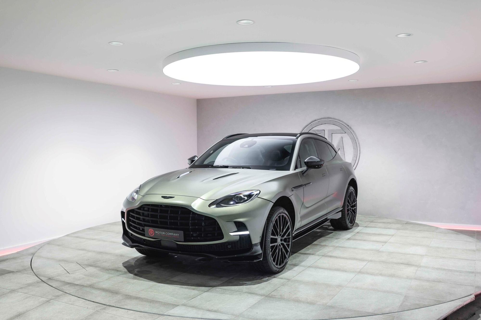 ASTON MARTIN DBX ESTATE V8 DBX707 5dr Touchtronic for sale UK - Slide 7