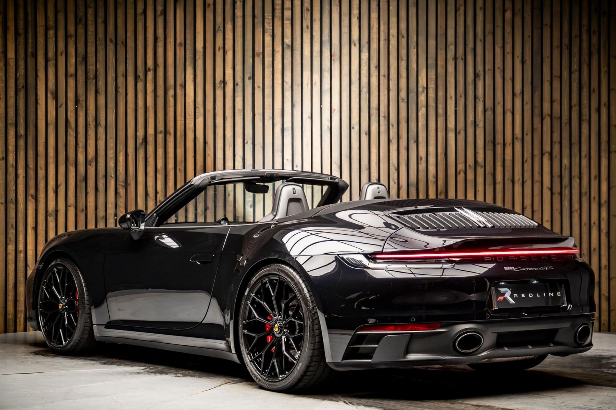 PORSCHE 911 [992] CARRERA CABRIOLET GTS 2dr for sale UK - Slide 3