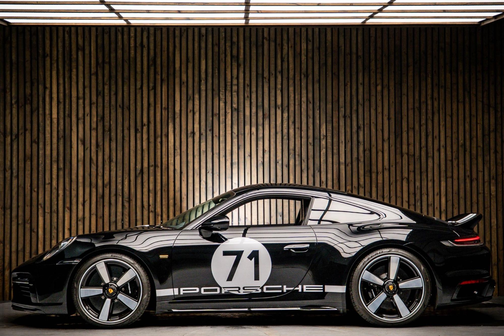 PORSCHE 911 [992] TURBO COUPE SPECIAL EDITIONS Sport Classic 2dr for sale UK - Slide 7