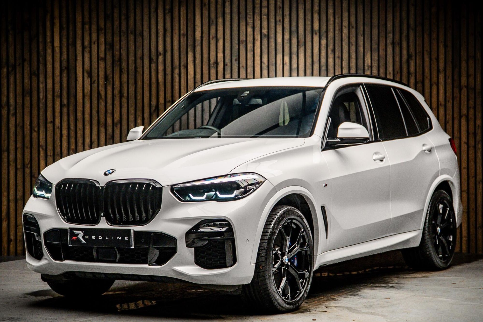 BMW X5 DIESEL ESTATE xDrive30d M Sport 5dr Auto for sale UK - Slide 8