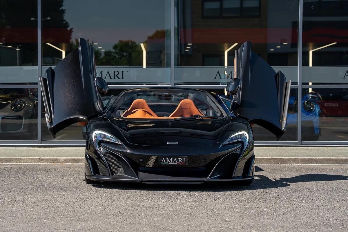 MCLAREN 675LT SPIDER SPECIAL EDITION V8 2dr SSG Auto for sale UK - Slide 6